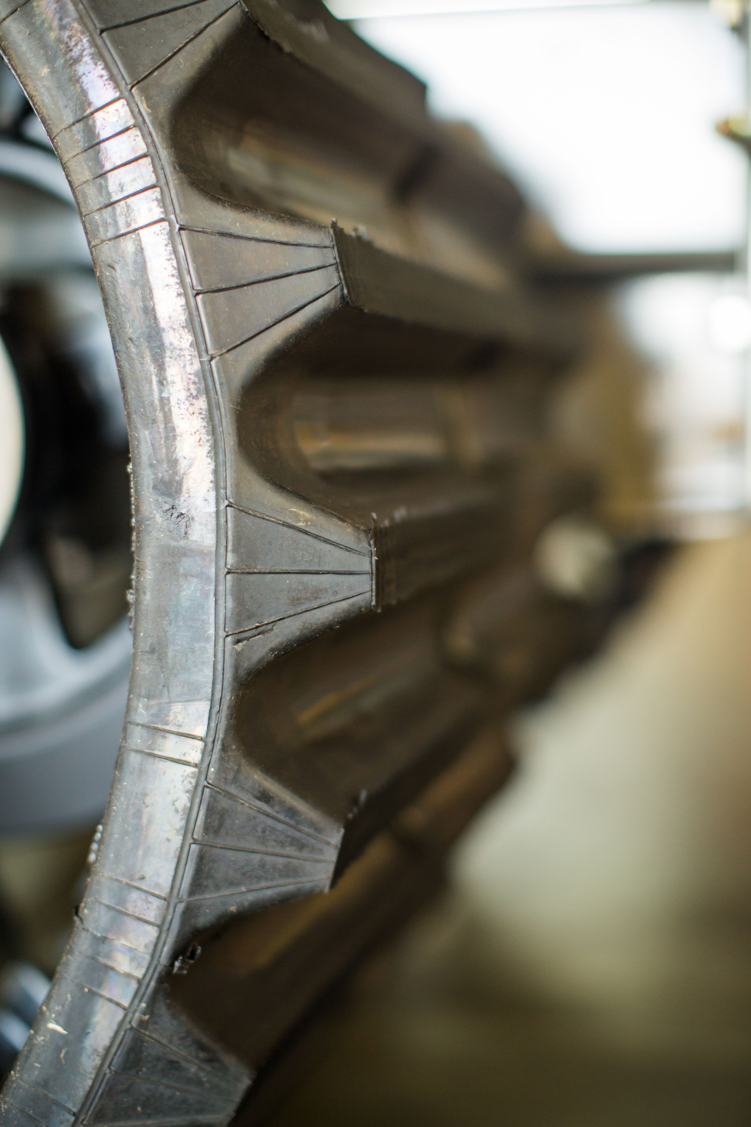 This year, Ernest-Spencerexpects to build 110 units of customized rubber track crawler carriers for Terramac.