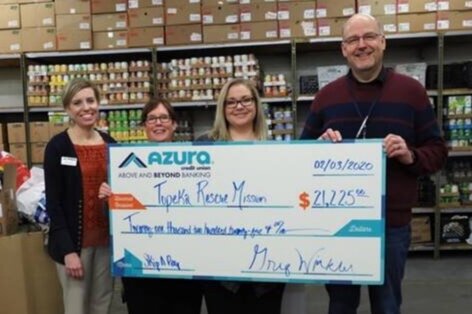 Azura Members Donation to Support the Homeless