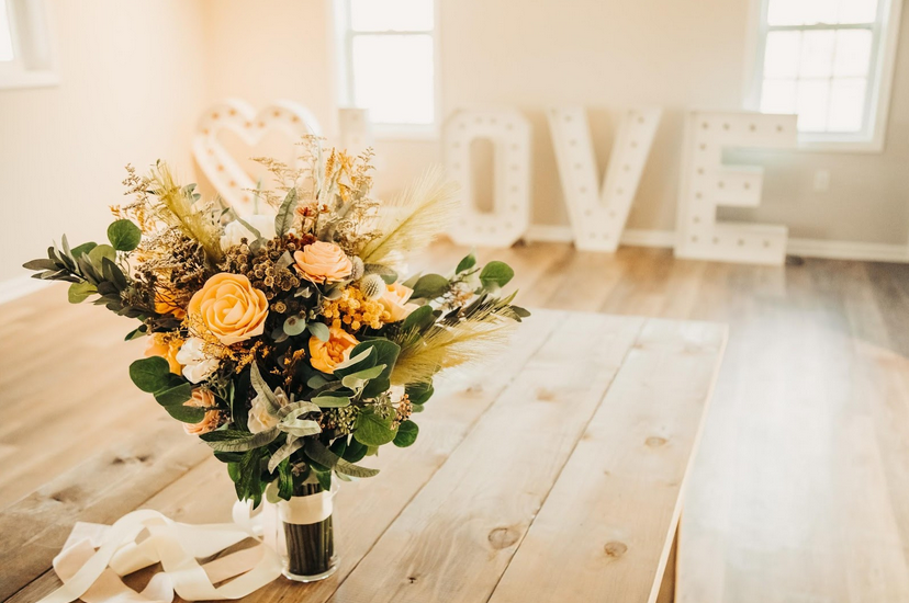 The Milestone Market to bring high quality and unique event supplies to the Northeast Kansas wedding and event industry 
