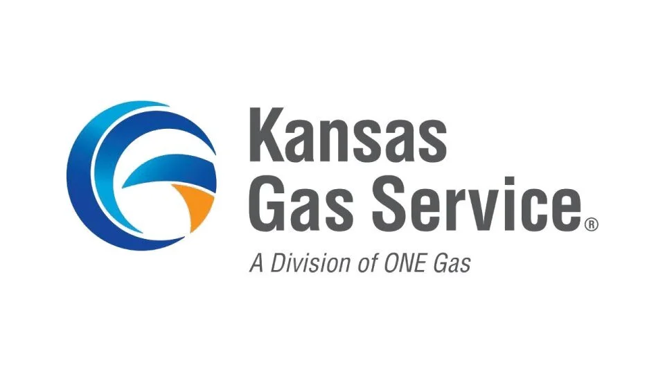 Kansas Gas Service Presents Grants to Community Foundations 