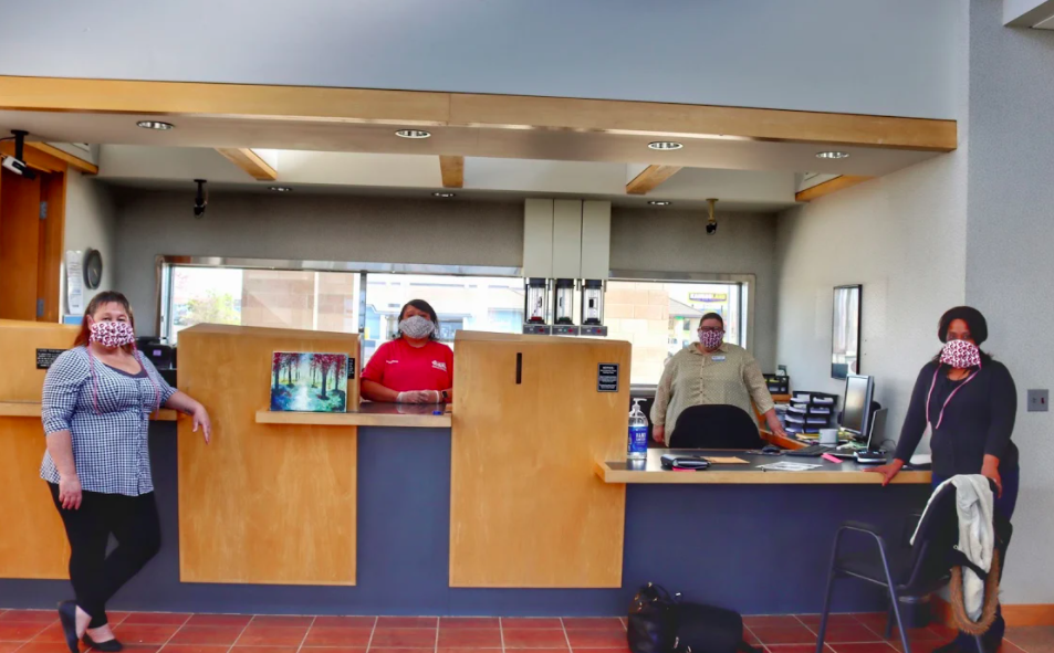 Delivery Service Helps Keep Community Safe