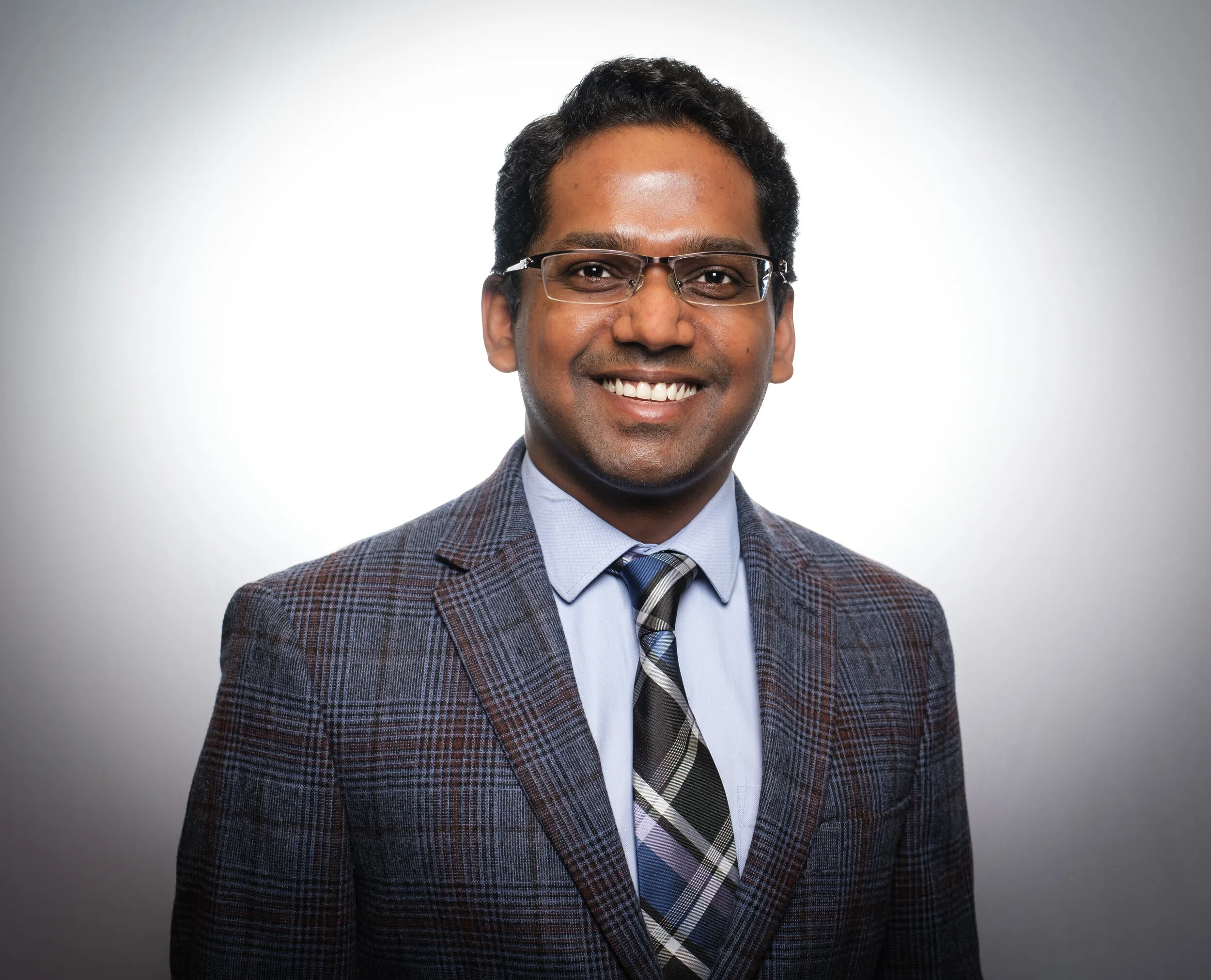 Hematologist and Oncologist Daulath Singh, M.D., joins Stormont Vail Health