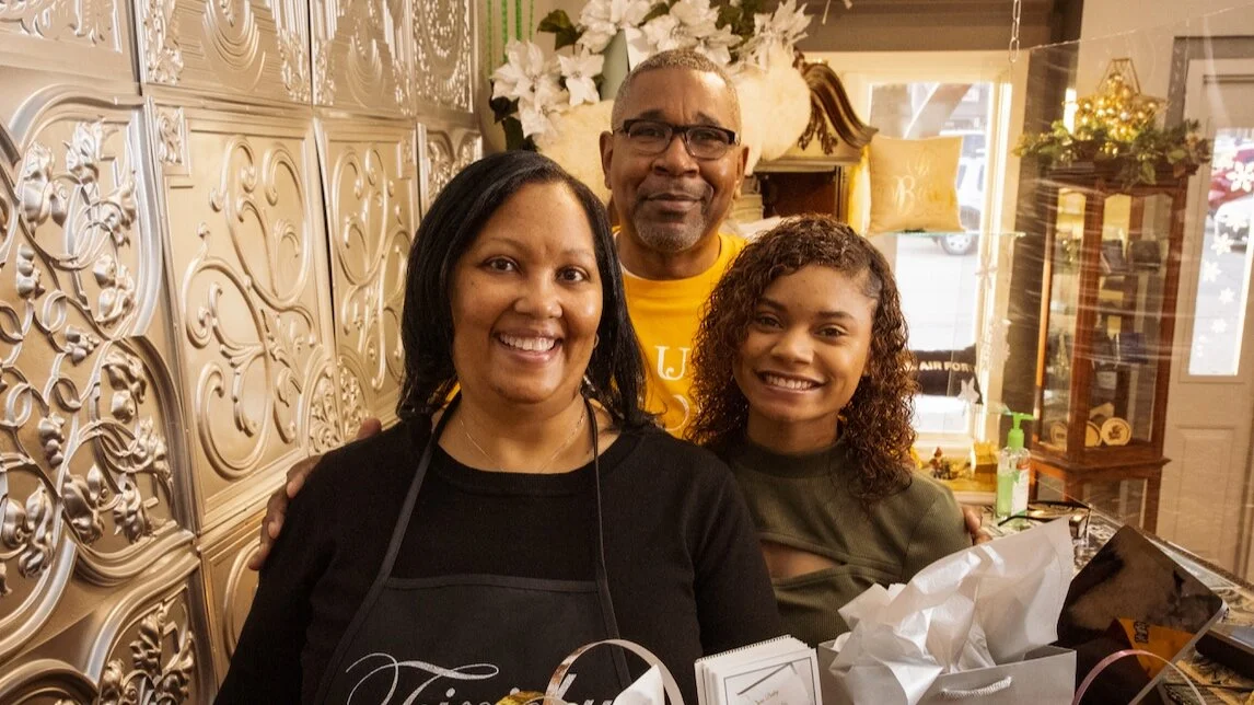 Finicky: Tangible Sentiments with Elegance