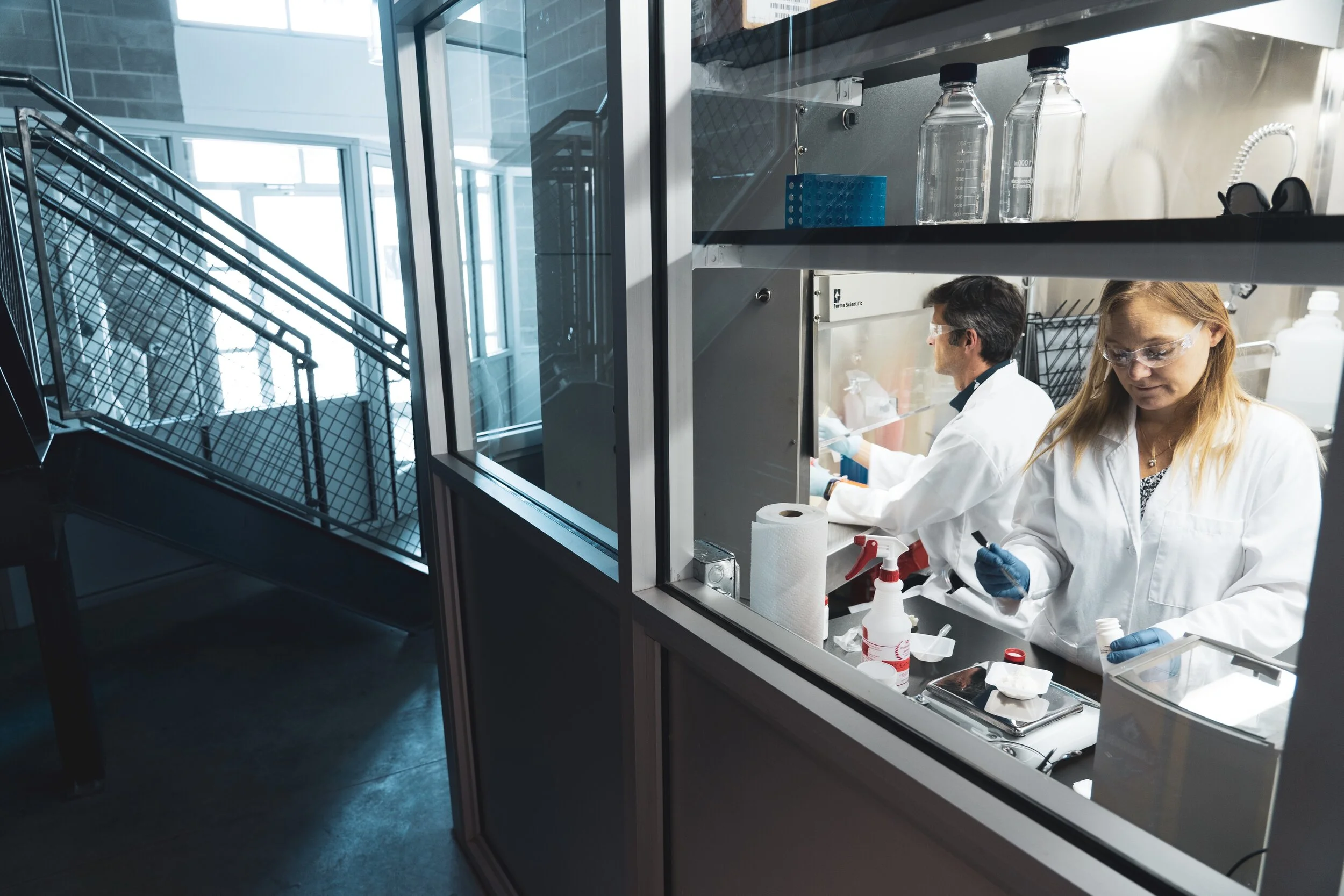 Bond Lab_Pernilla_Luis PHOTO SUBMITTED.jpg