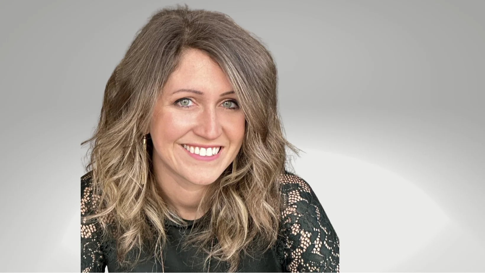 Compass Adds Danielle Smith to Team 