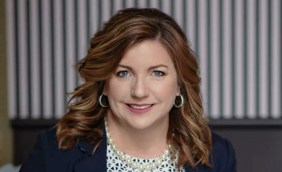  Deb North of Yes! Athletics Named a 2025 Enterprising Women of the Year Champion