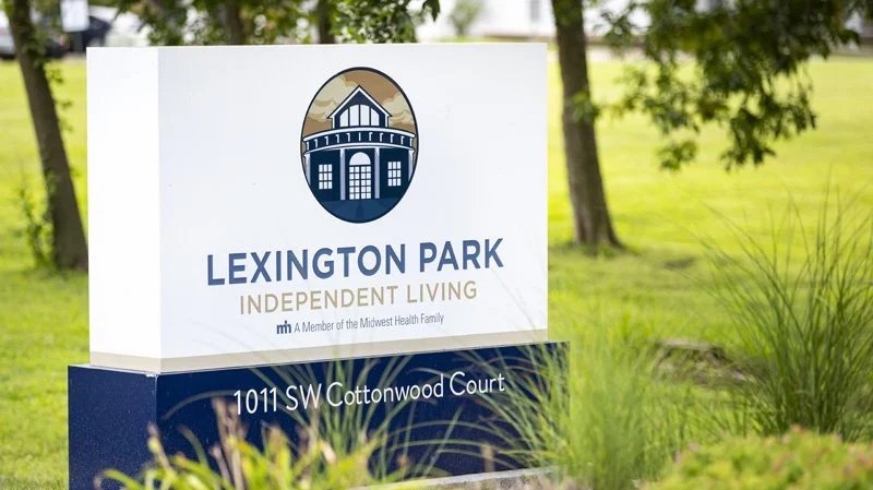 Lexington Park Enhances Resident Life with Unique Zoo Experience