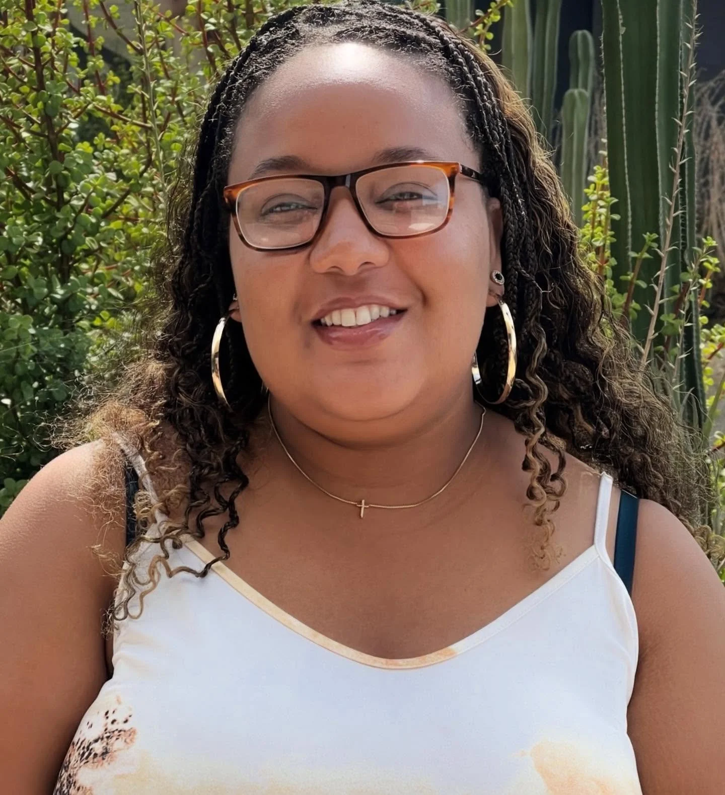 🌟 Introducing our next counselor for this upcoming summer &mdash; Tiana! Tiana is a middle school teacher and graduate student (finishing up her Master&rsquo;s in Education!), who loves learning, reading a good mystery novel, and adventure. During h