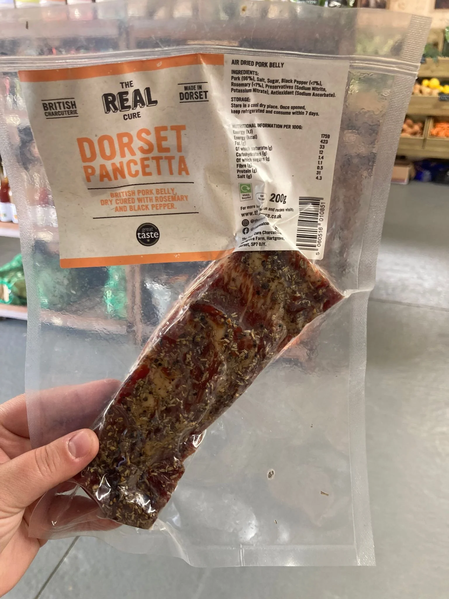 WhatsApp Image 2025-10-22 at 21.05.25.jpeg