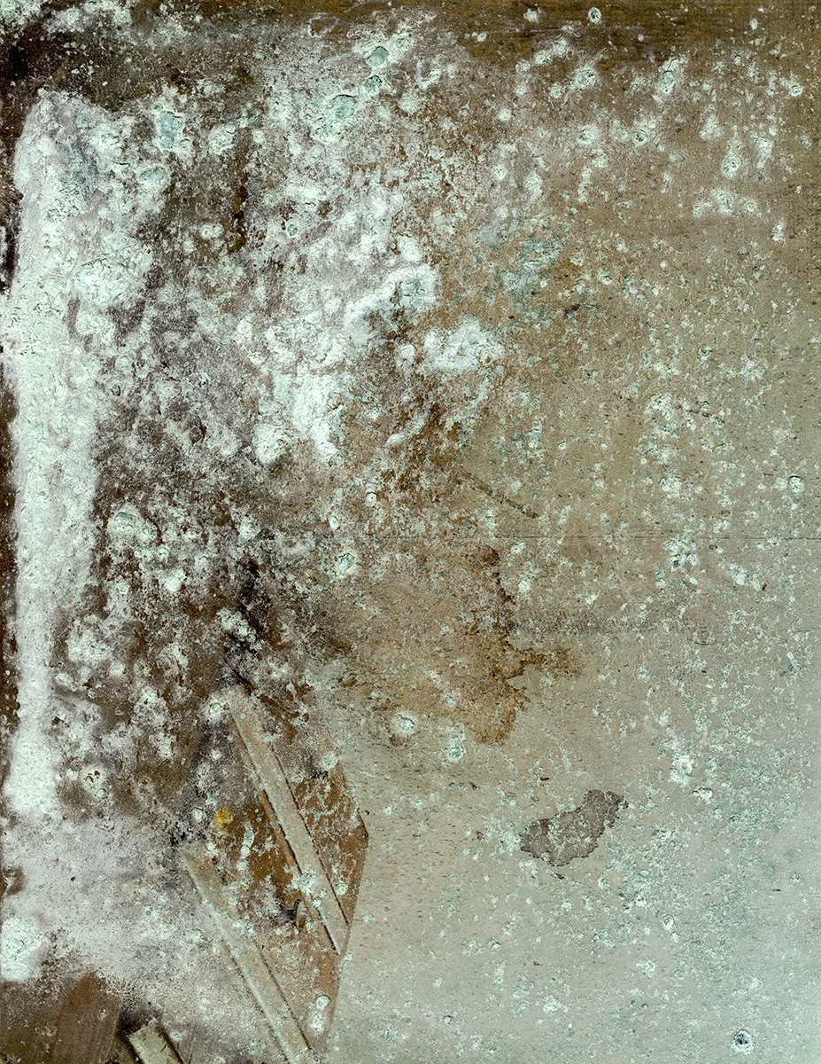Accumulatus (Kitchen w/Odd Angle), pigmented print on Hahnemühle Photo Rag paper, 42 x 32”, 2016