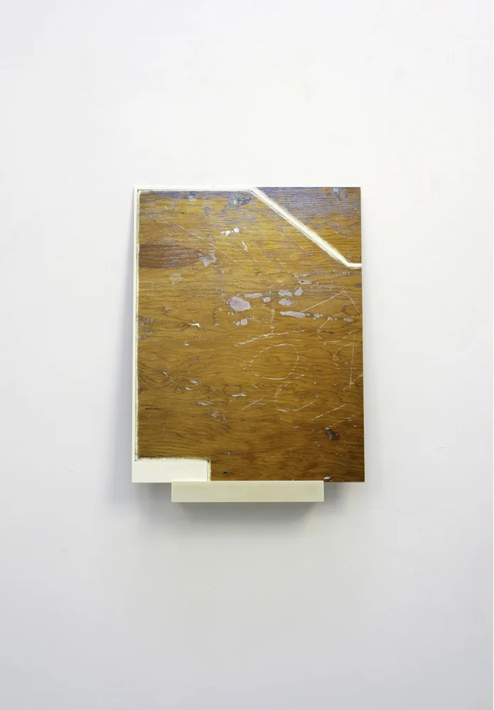 Geometria Concretus (12-38), pigment print mounted on aluminum, gouache, cast polyurethane, hardware, 2012, panel: 22 x17”, shelf: 3 x 11 x 3”