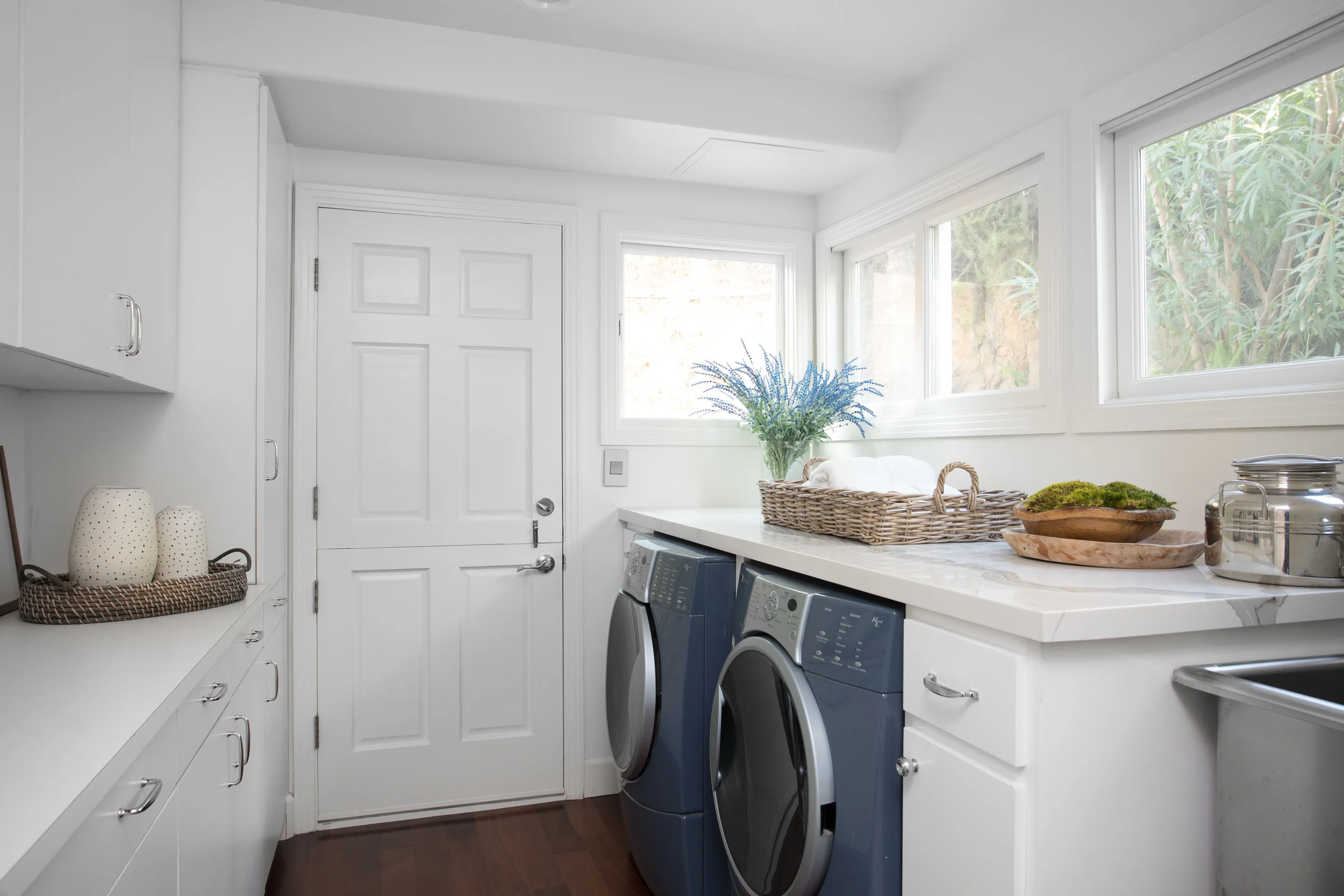 1411 Edgehill MLS12.jpg