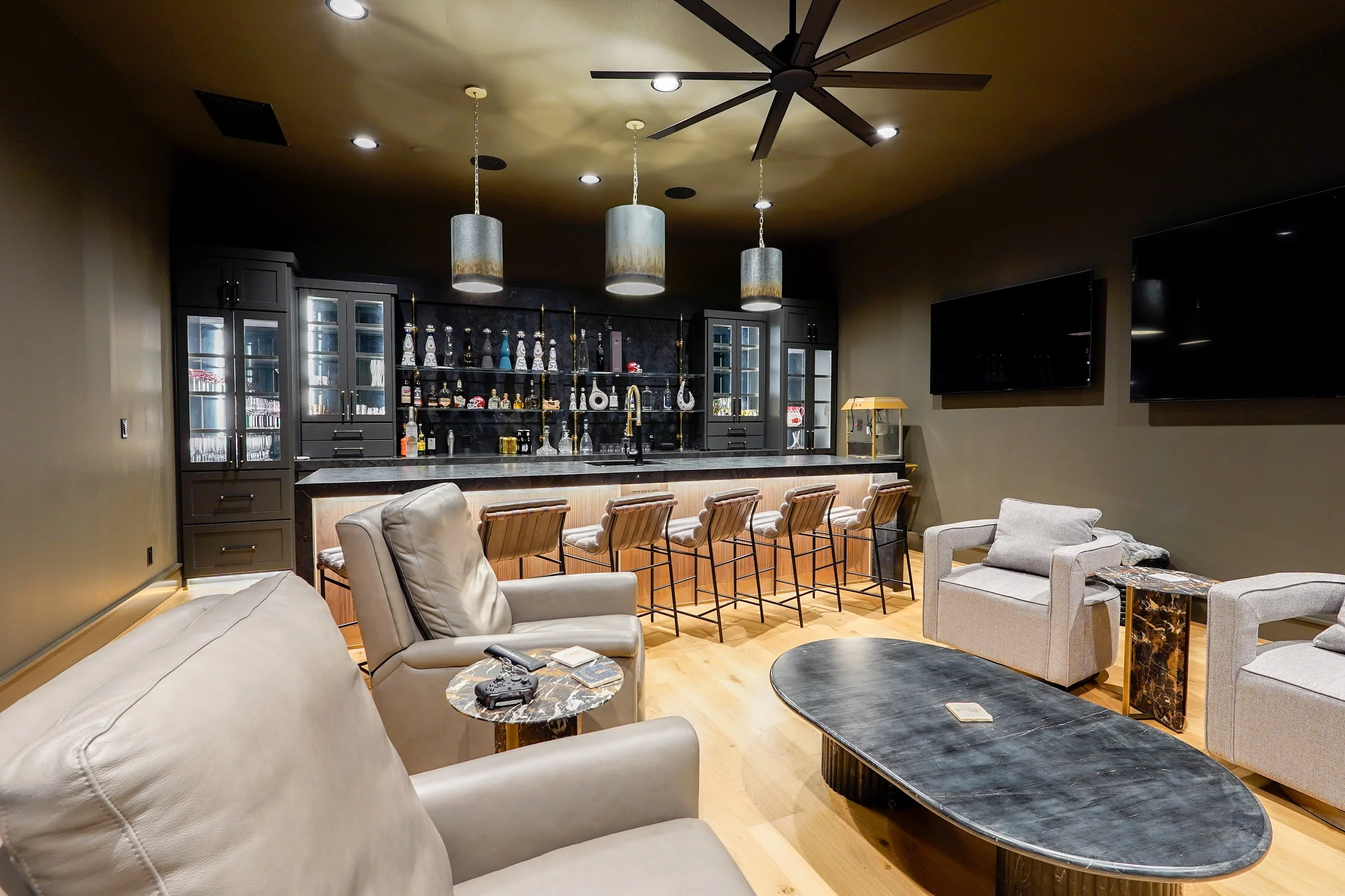 Golf Simulator Room - Bar.jpg