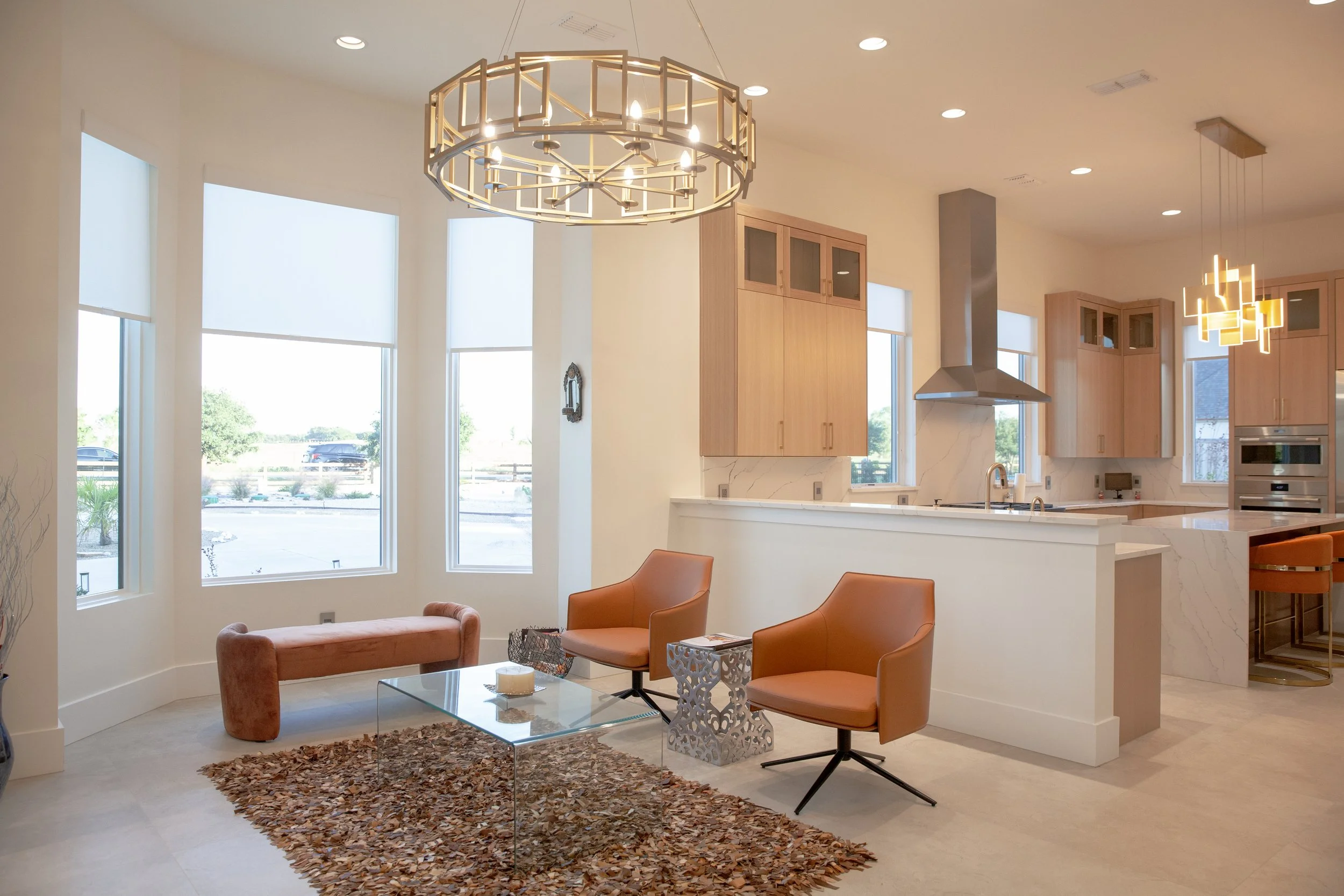 Kitchen Sitting Area (2).jpg