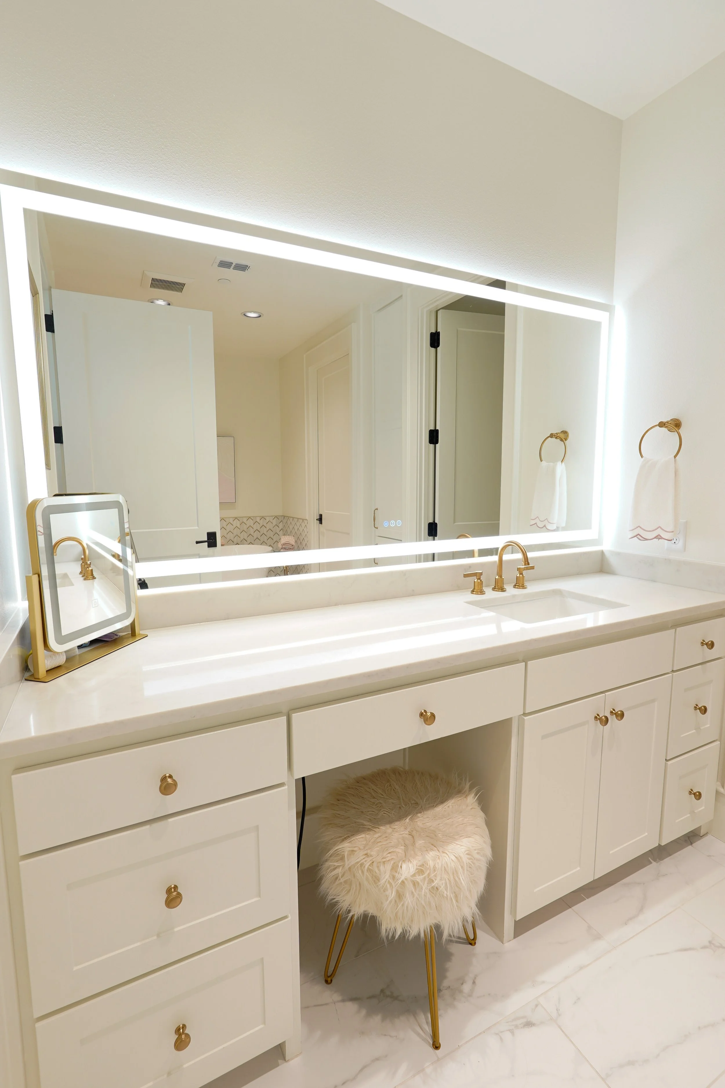 Bedroom 2 - Bathroom.jpg