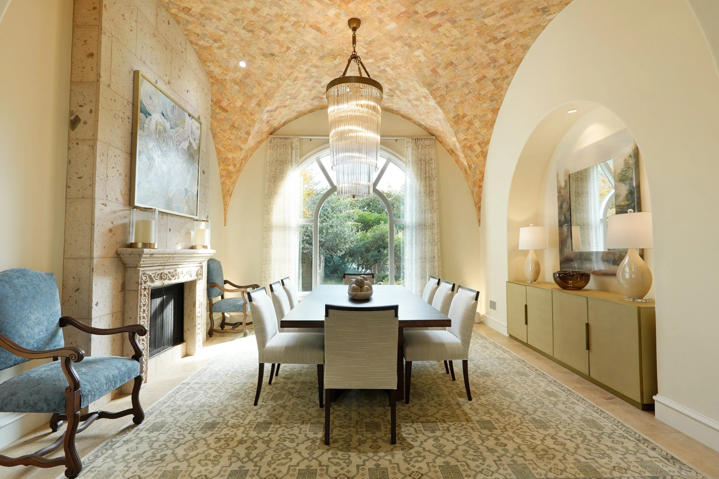 Dining Room.jpg