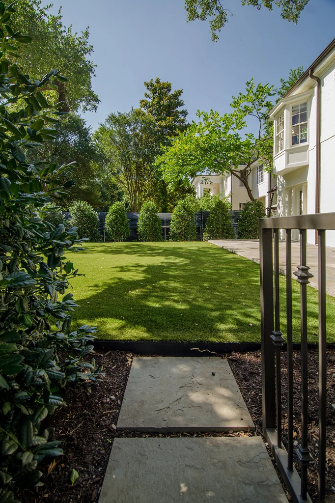 ForeverLawn-Austin-Landscape-Installation.jpg