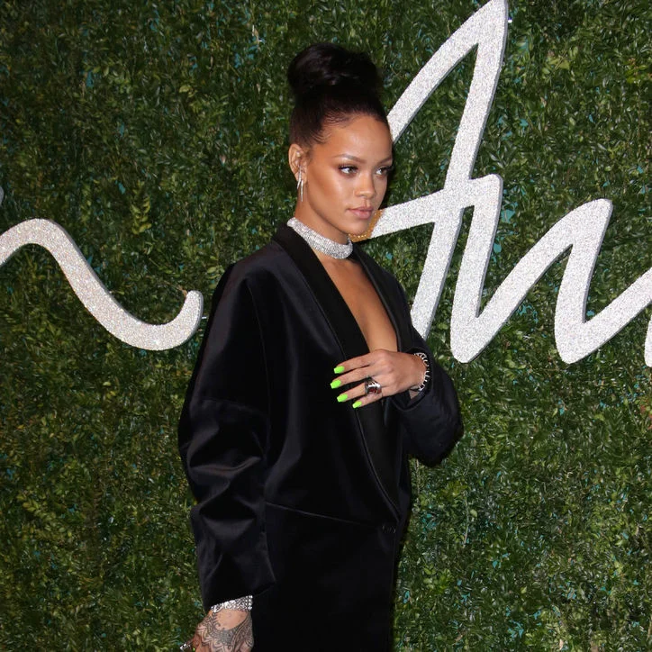 Acid-Green-Rihanna.jpg