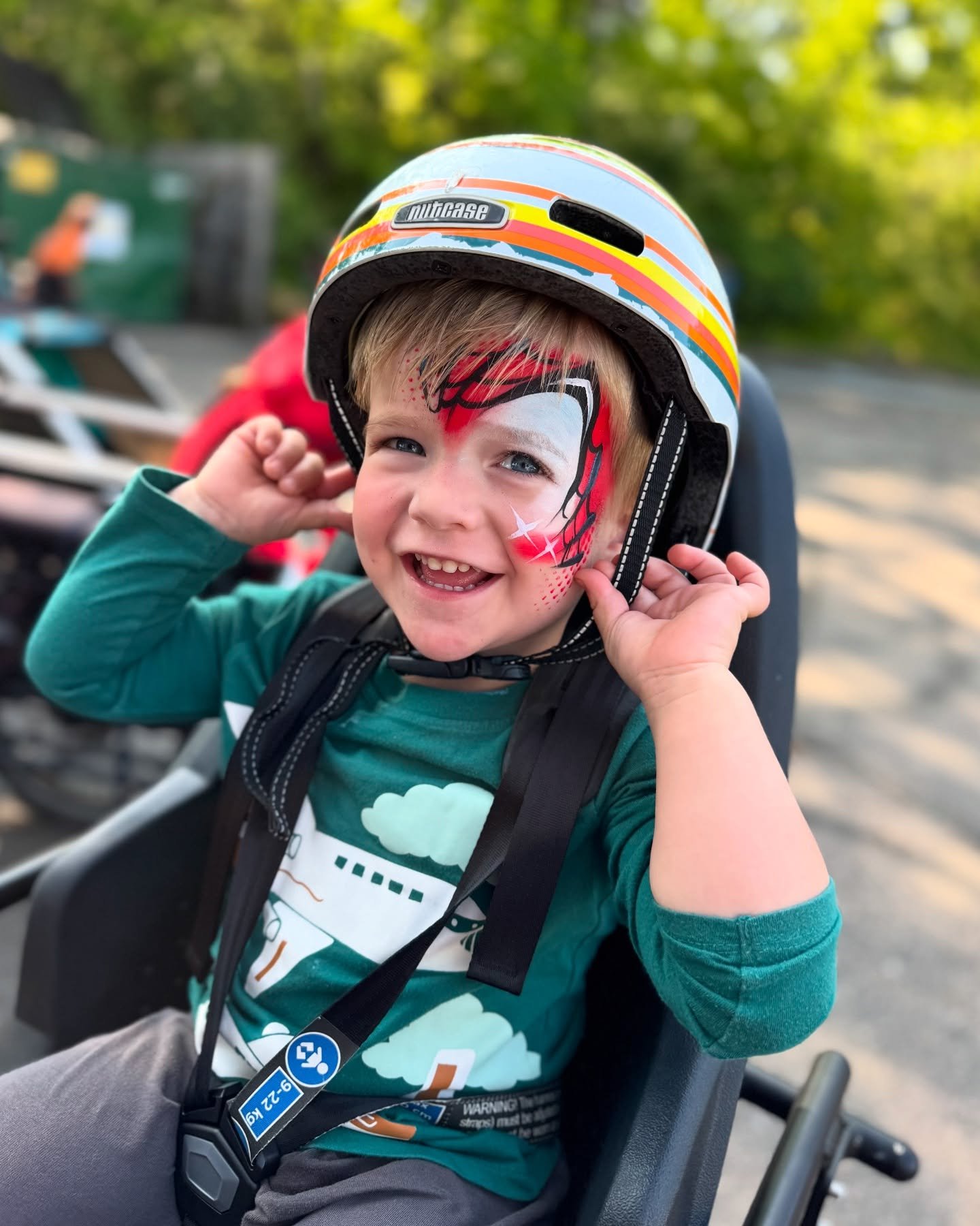 I will eventually post more photos from the #cargobikerally  @urbanridercargobikes but in the meantime LOOK AT THIS CUTIE