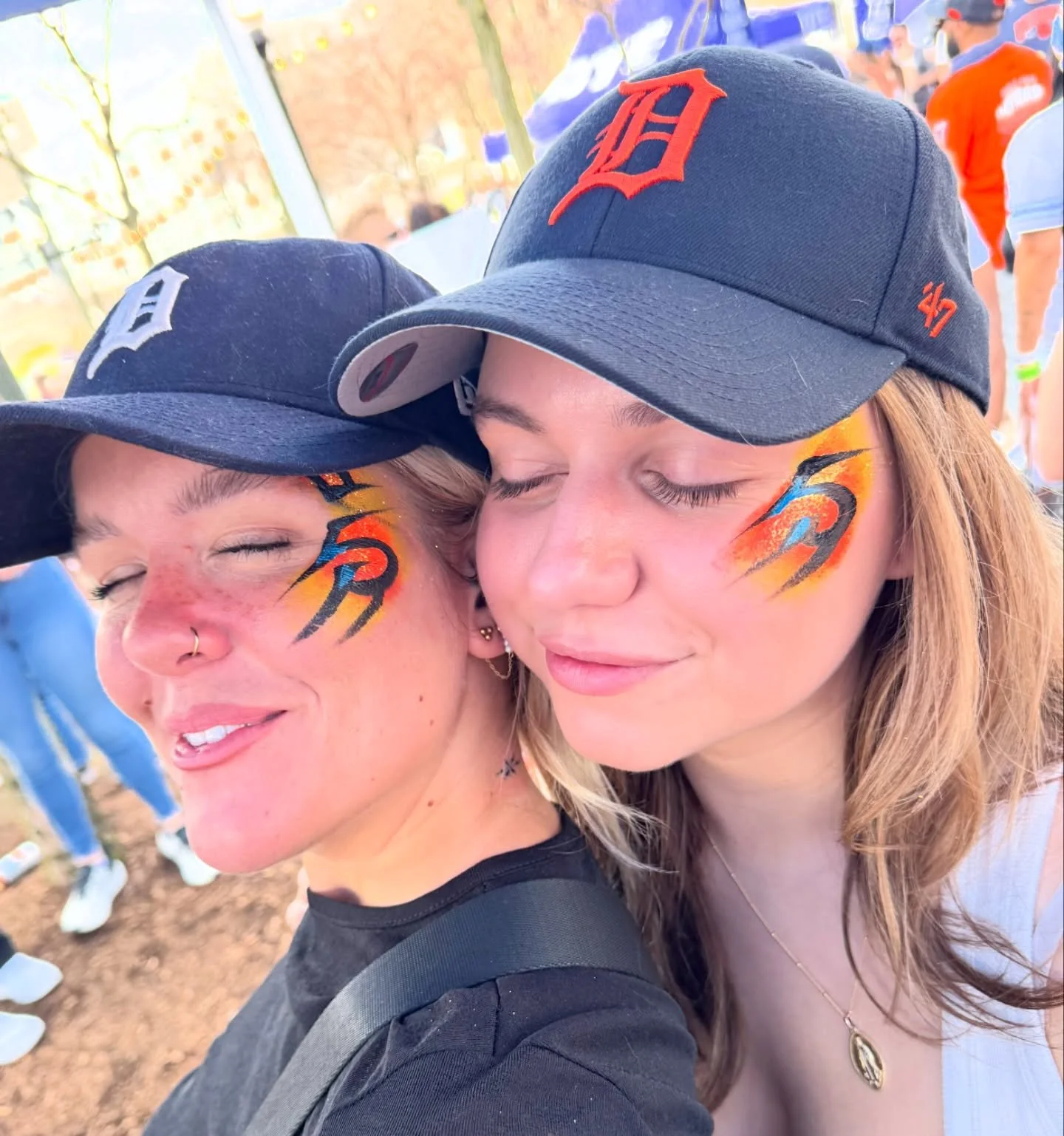 The Mike Tyson tattoo always slaps. I don&rsquo;t make the rules, it&rsquo;s just a fundamental truth of face painting. 😹

I had so much yesterday at the @downtowndet Opening Day Party courtesy of @lakemichigan_cu ! Thank you so much for having me! 