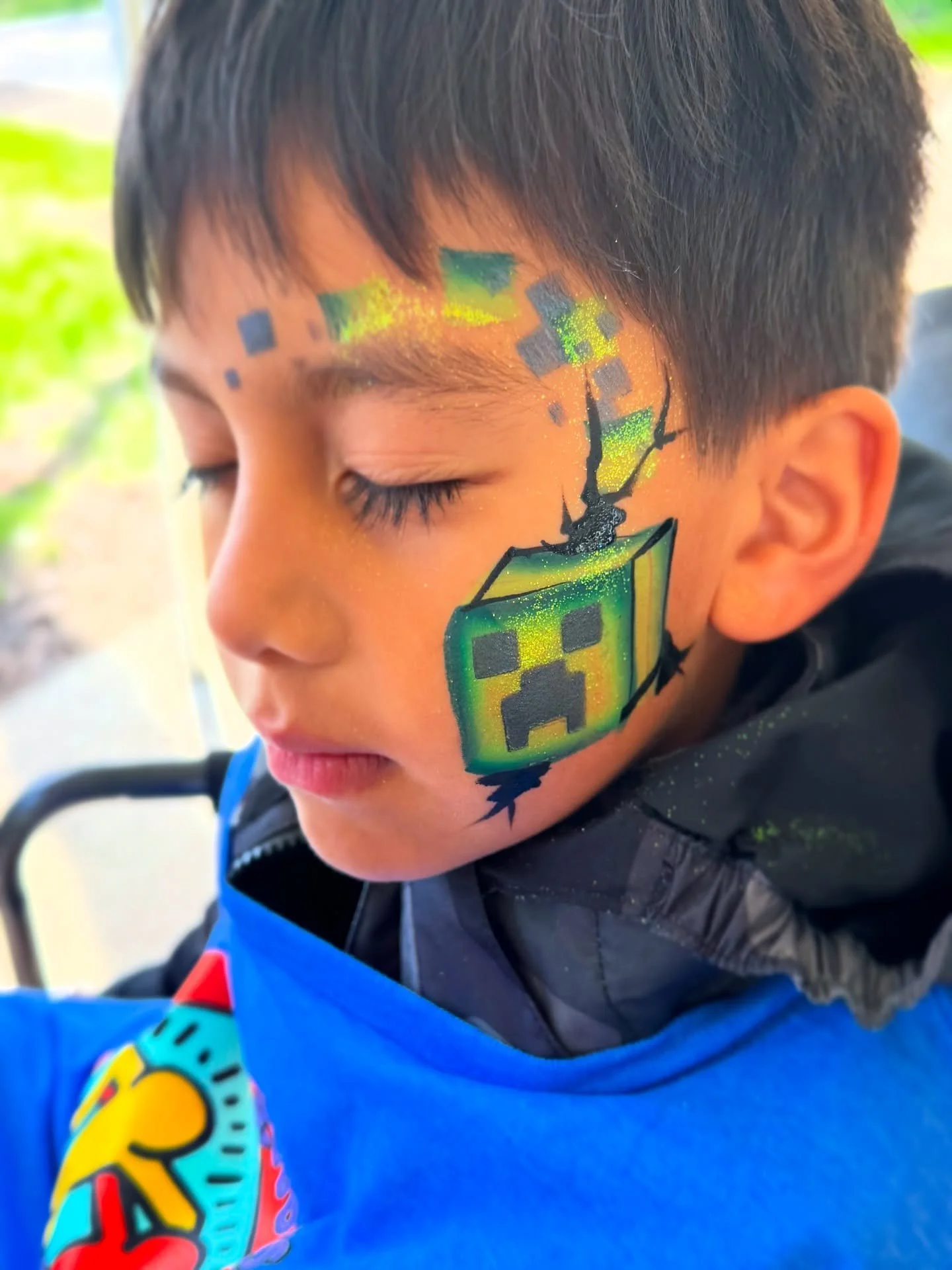 Welp, I managed to take one single picture at the @fcmichigan walk last weekend at the Detroit Zoo.

Thanks so much for having me back this year, it fills my heart with joy! I really do have the best job!