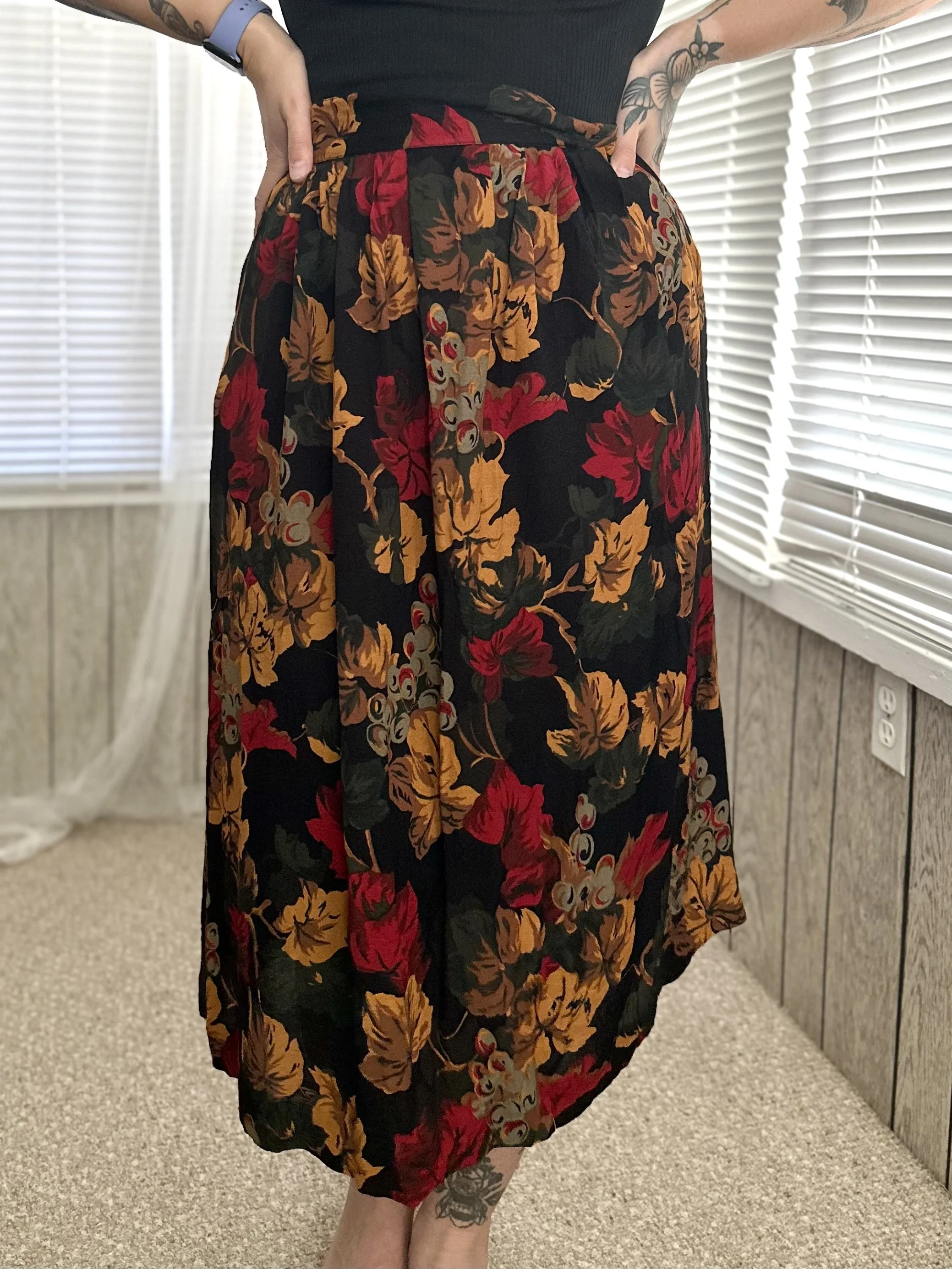 Jones Wear Foliage Midi Skirt