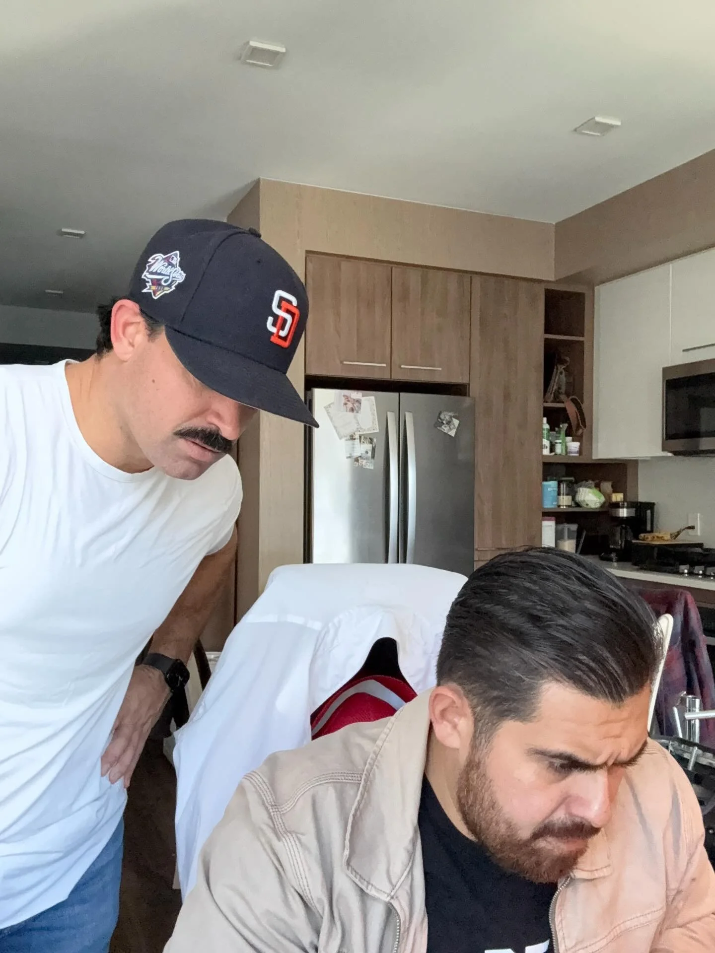 If you were a fly, where would you go????

Getting a nice &ldquo;buzz&rdquo; mixing our new song&hellip;

Keep both eyes and ears open 🪰

#fly #dowhatyougottado #sandiego #imonit