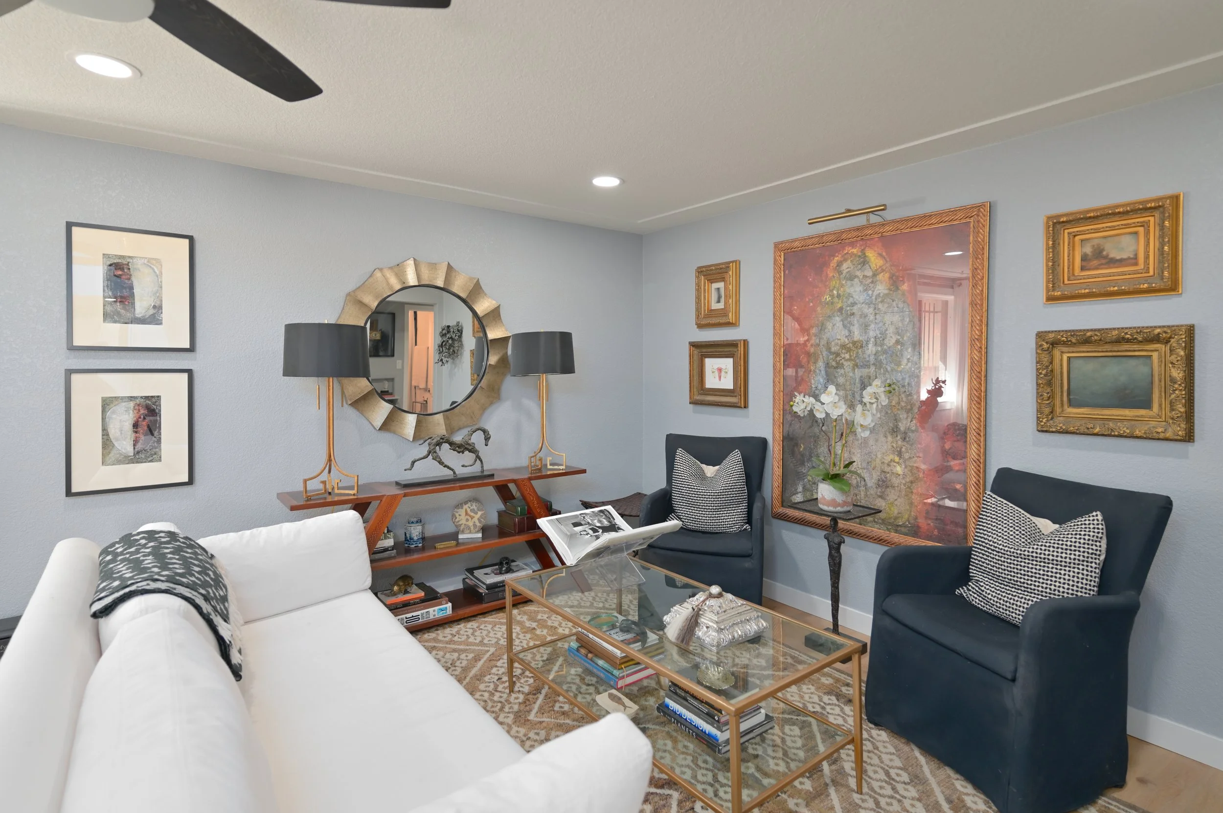 1213AkronSreet_Living-2.JPG