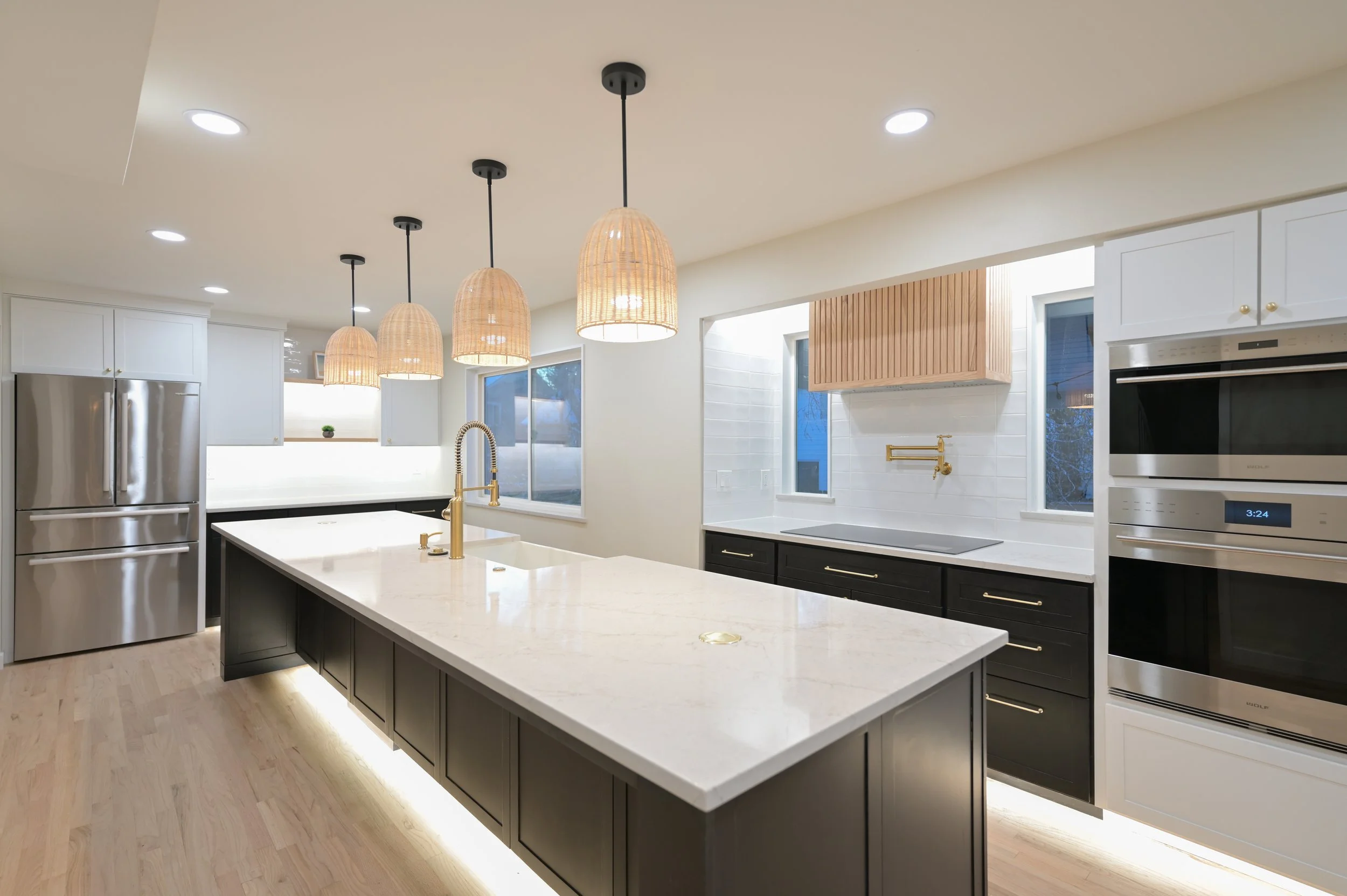 10035ECaley_Kitchen-4.JPG
