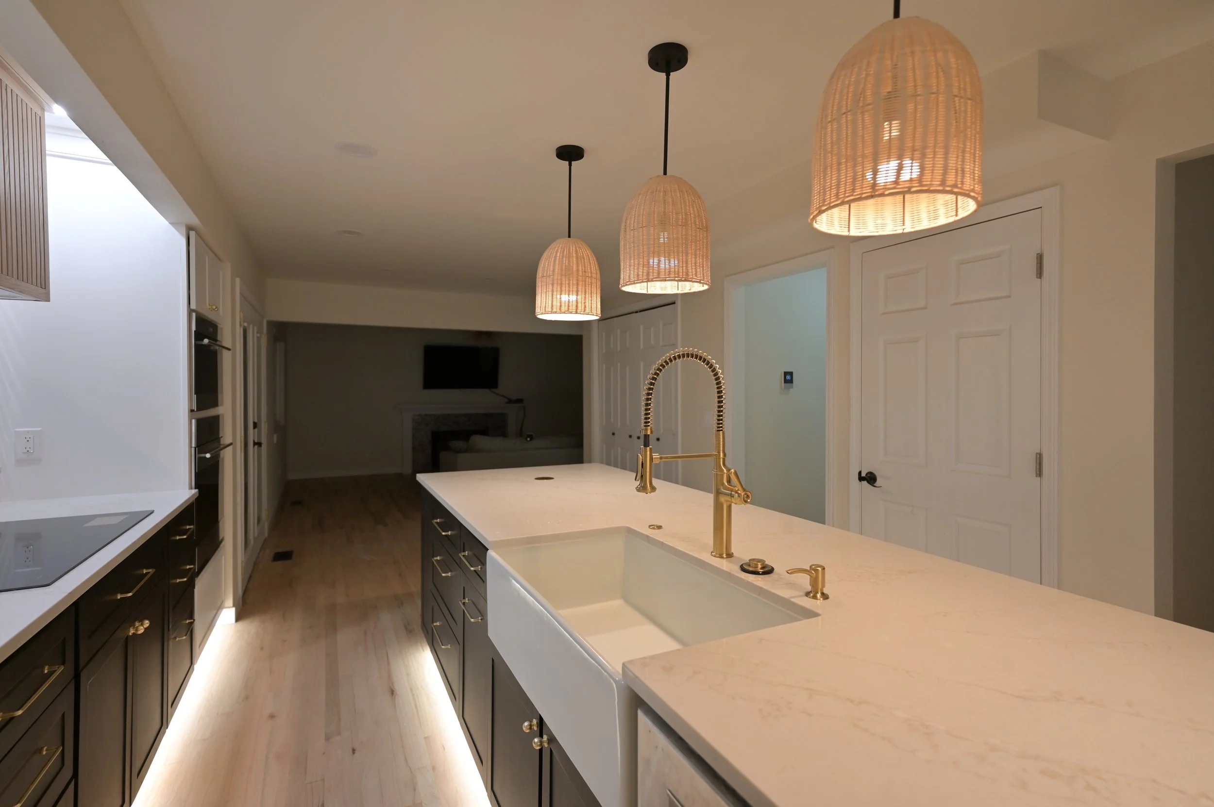 10035ECaley_Sink-3.JPG