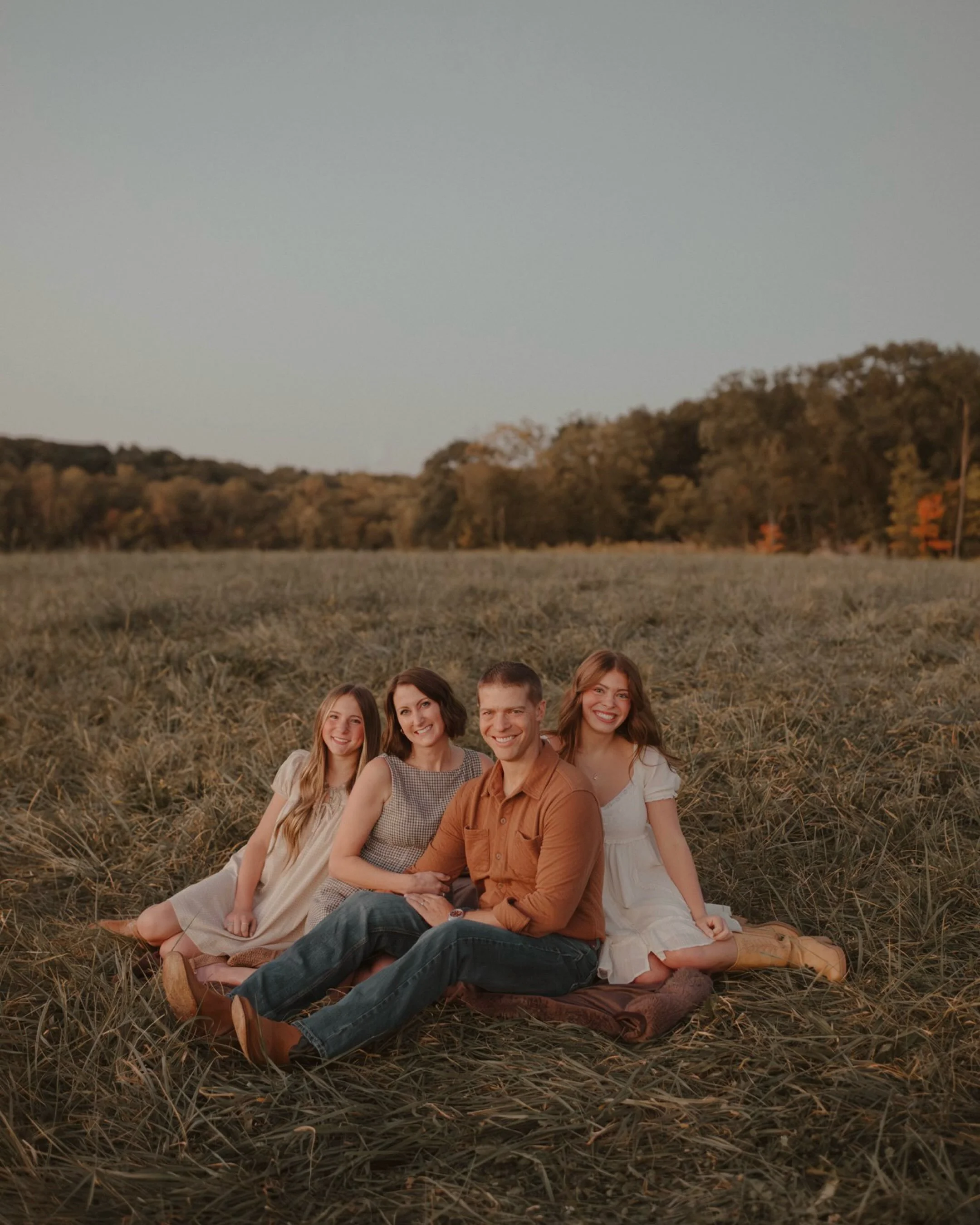 🍂🍁 FALL MINIS 🍂🍁
.
.
While the weather felt less than fall like, no complaints over here because there was no rain 🌧️ and not a ton of wind! 💨
.
.
Thanks to all who came! If you&rsquo;re thinking, &ldquo;man, I missed her posting these.&rdquo; 