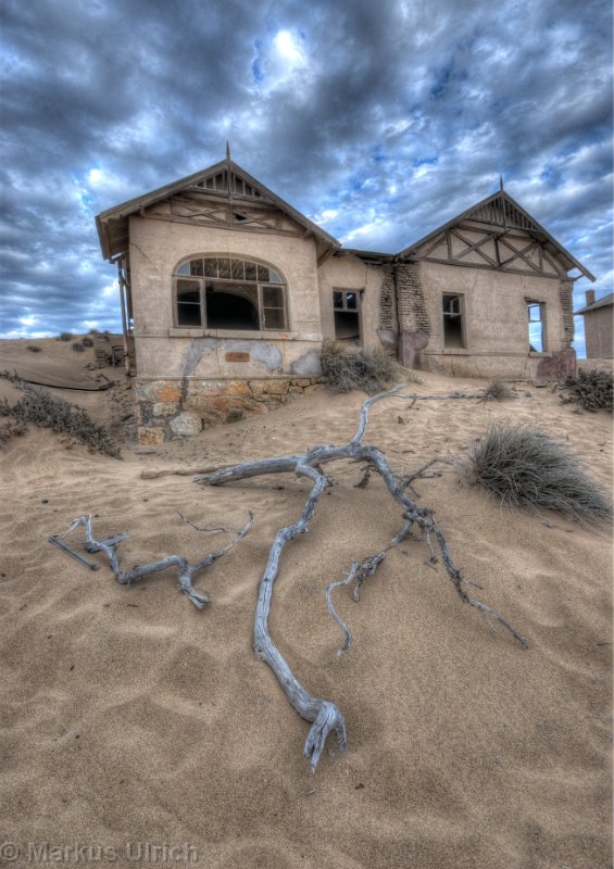 namibia_0373_0375_hdr.jpg