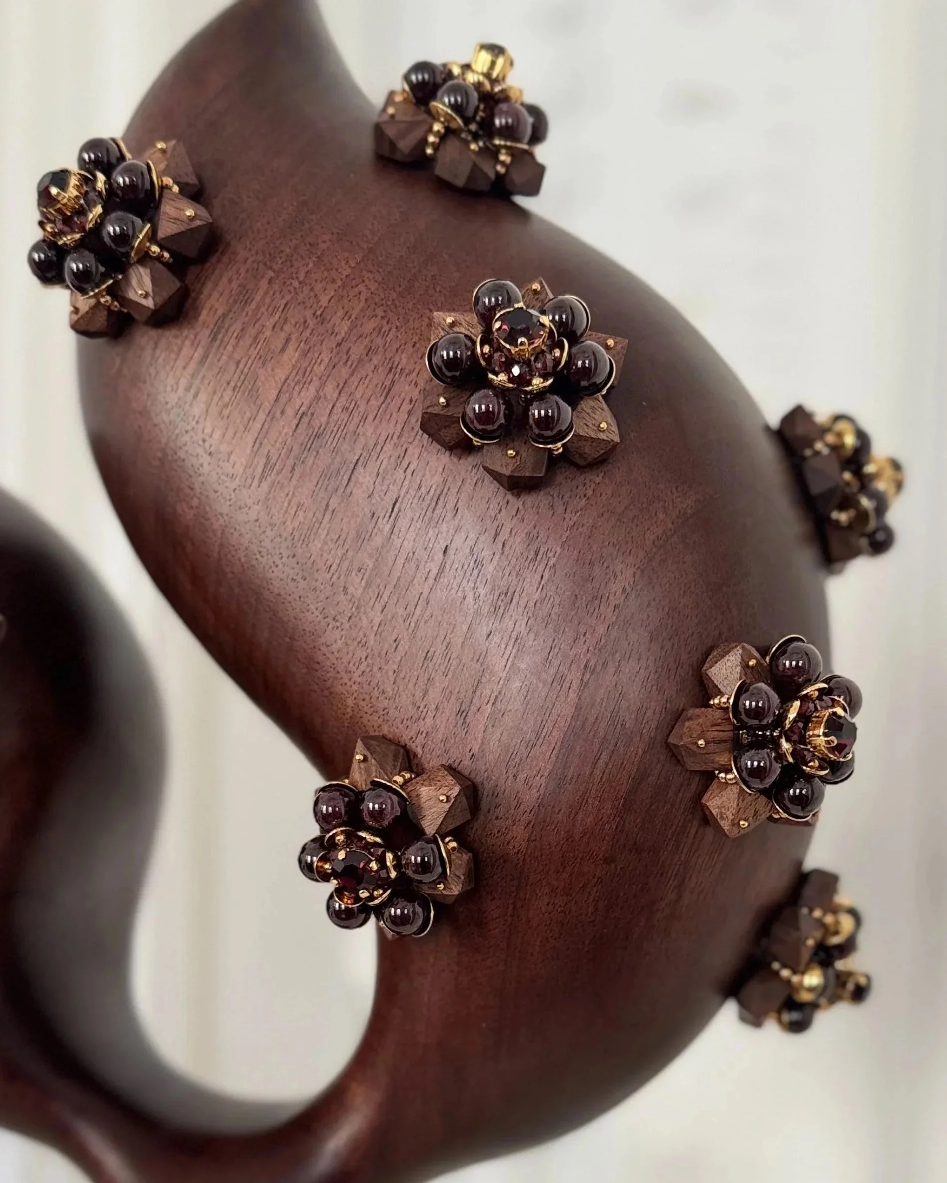 Pelita Fine Art Wood Sculpture