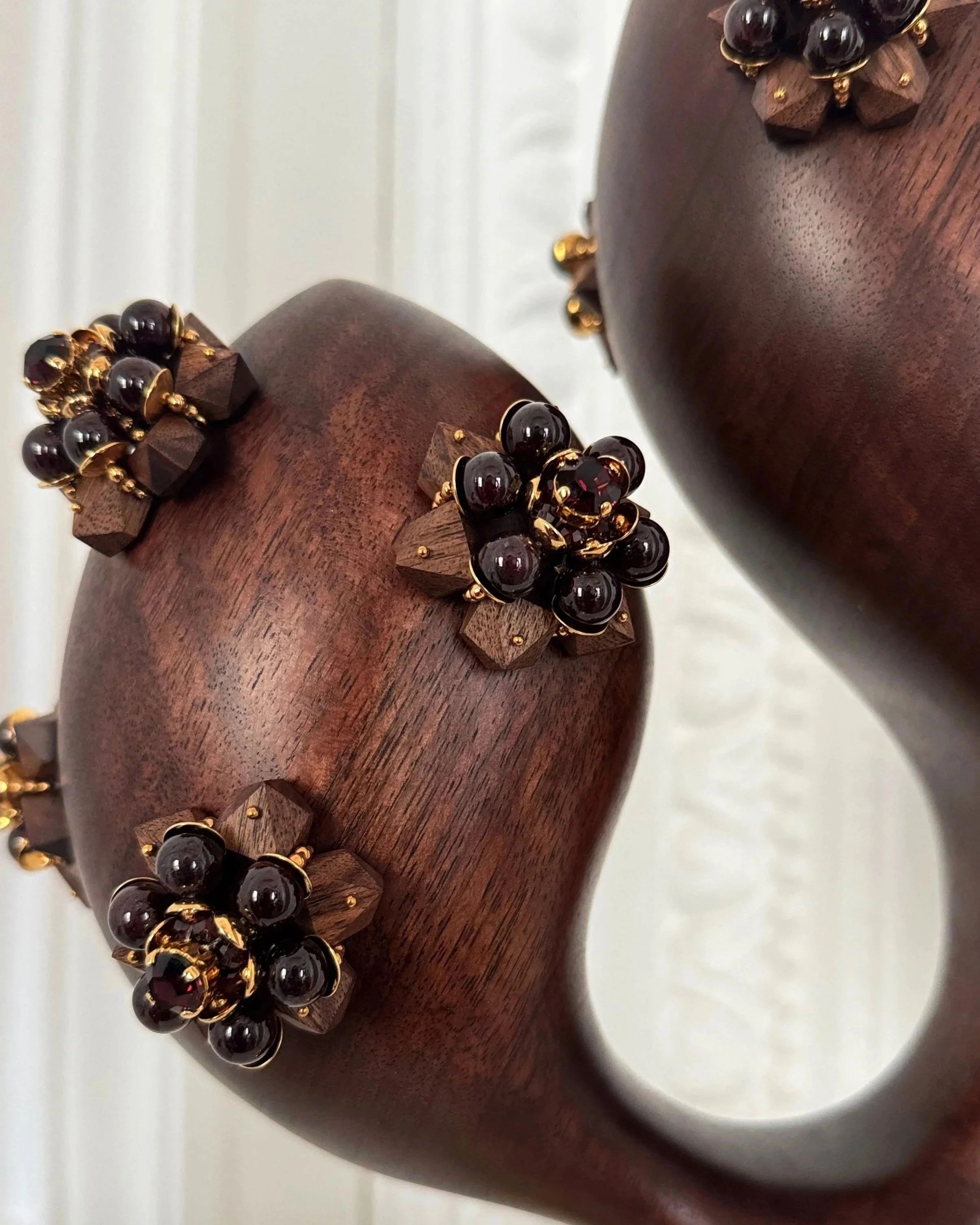 Pelita Fine Art Wood Sculpture