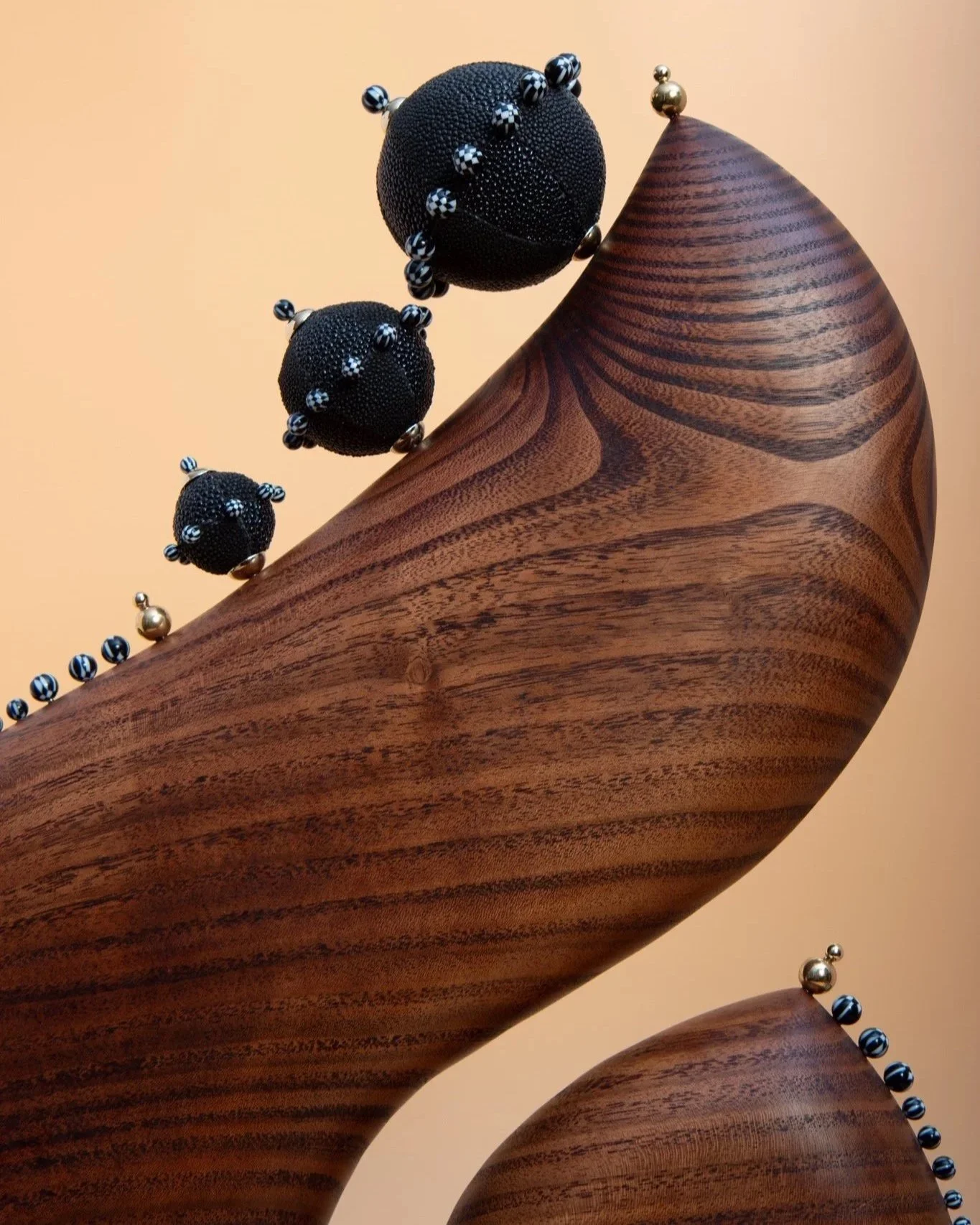  Fine Art Wood Sculpture Lurab