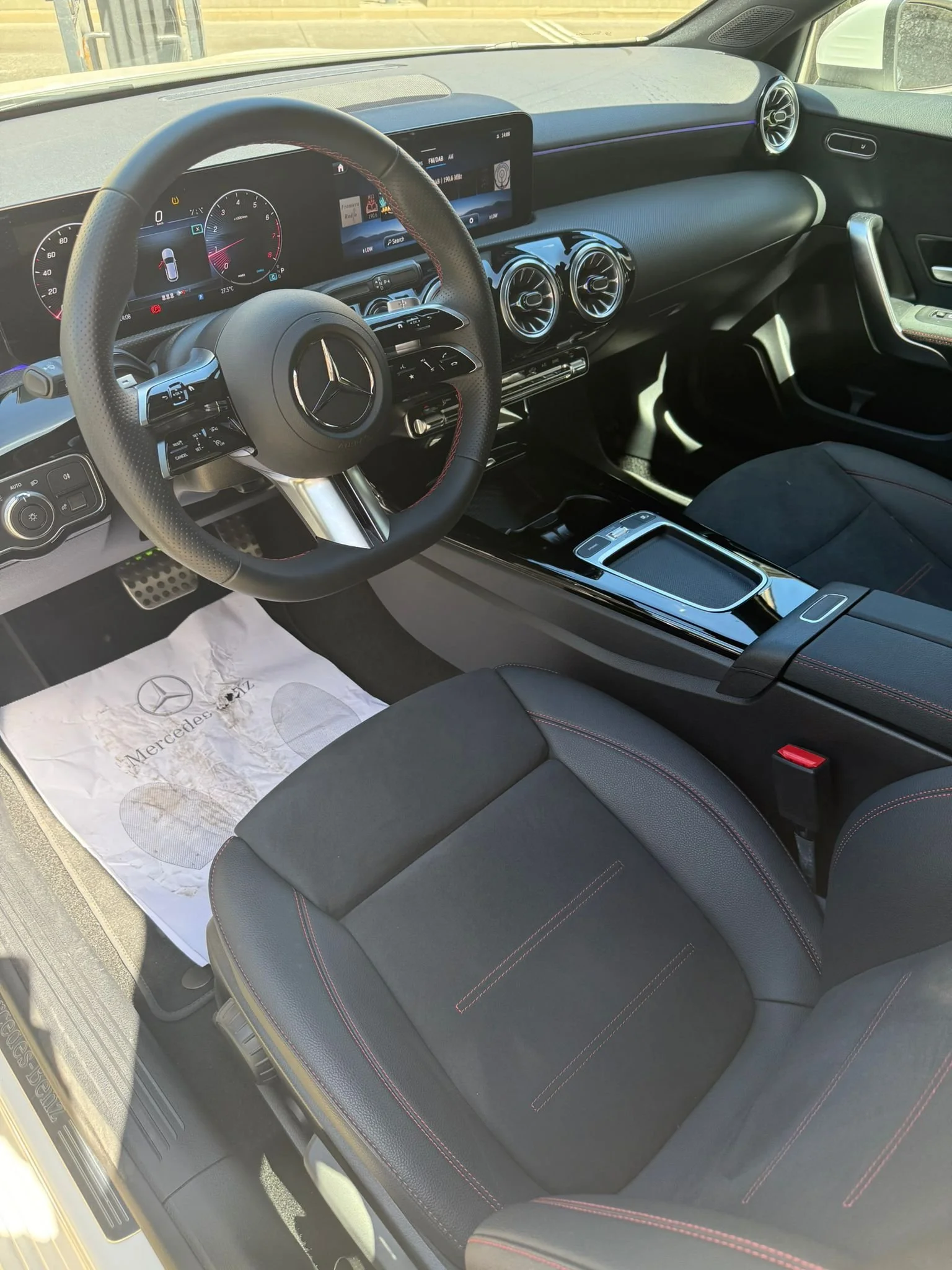 WhatsApp Image 2025-09-22 at 14.21.16.jpeg