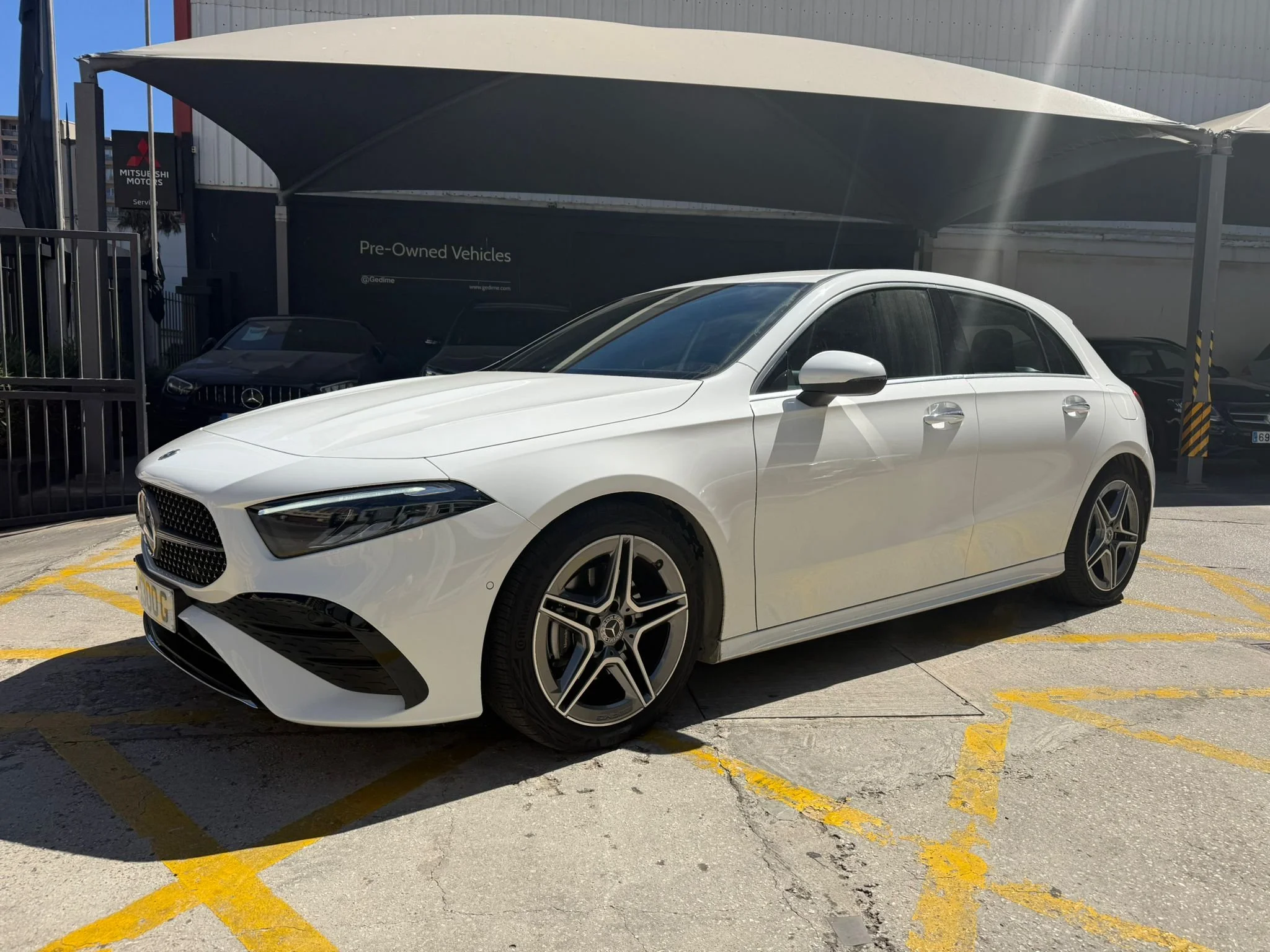 Mercedes-Benz - A180
