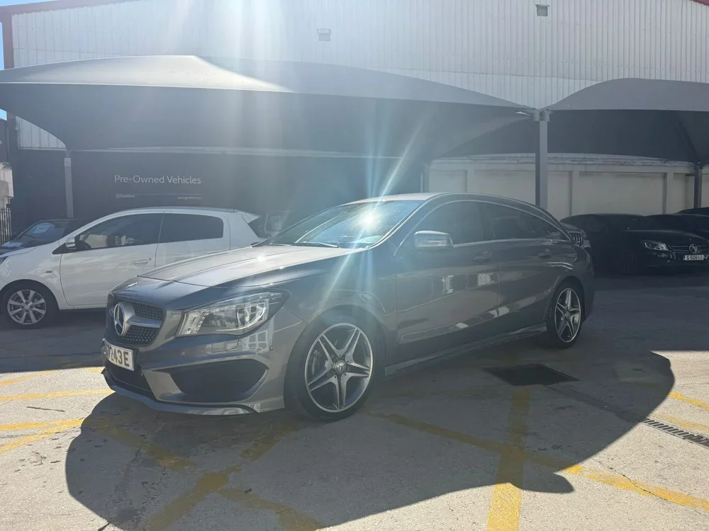 Mercedes Benz - CLA 180 Shootingbrake