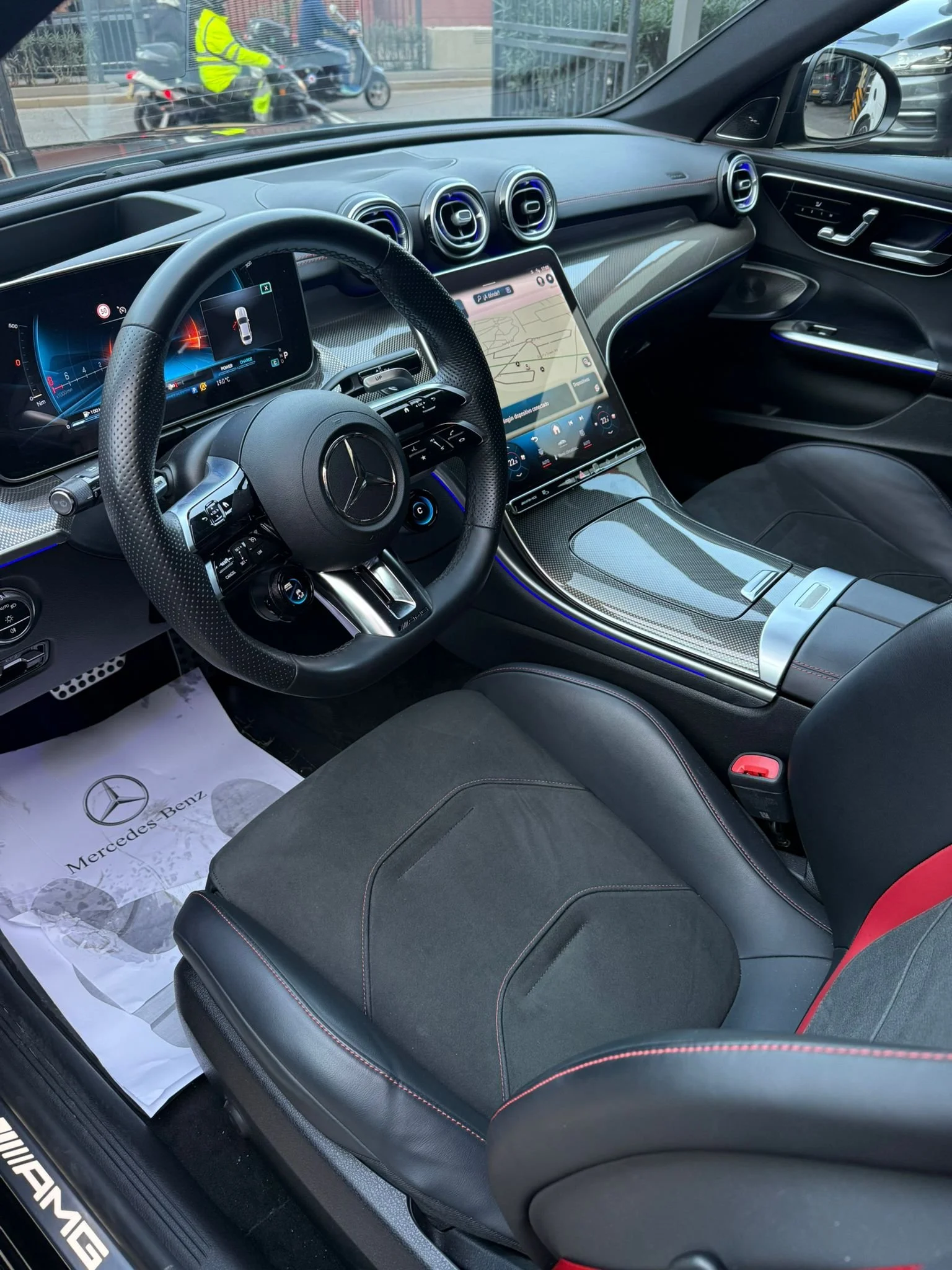 WhatsApp Image 2025-11-14 at 09.07.56 (2).jpeg