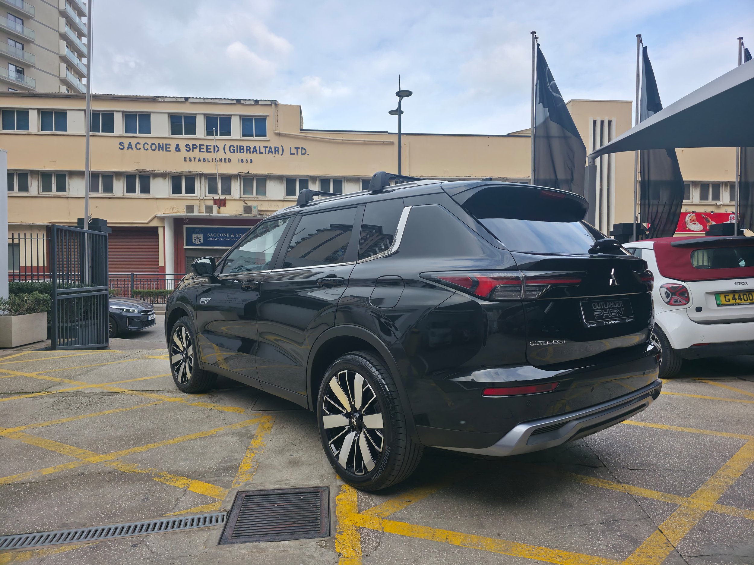 WhatsApp Image 2025-12-15 at 16.08.37 (3).jpeg