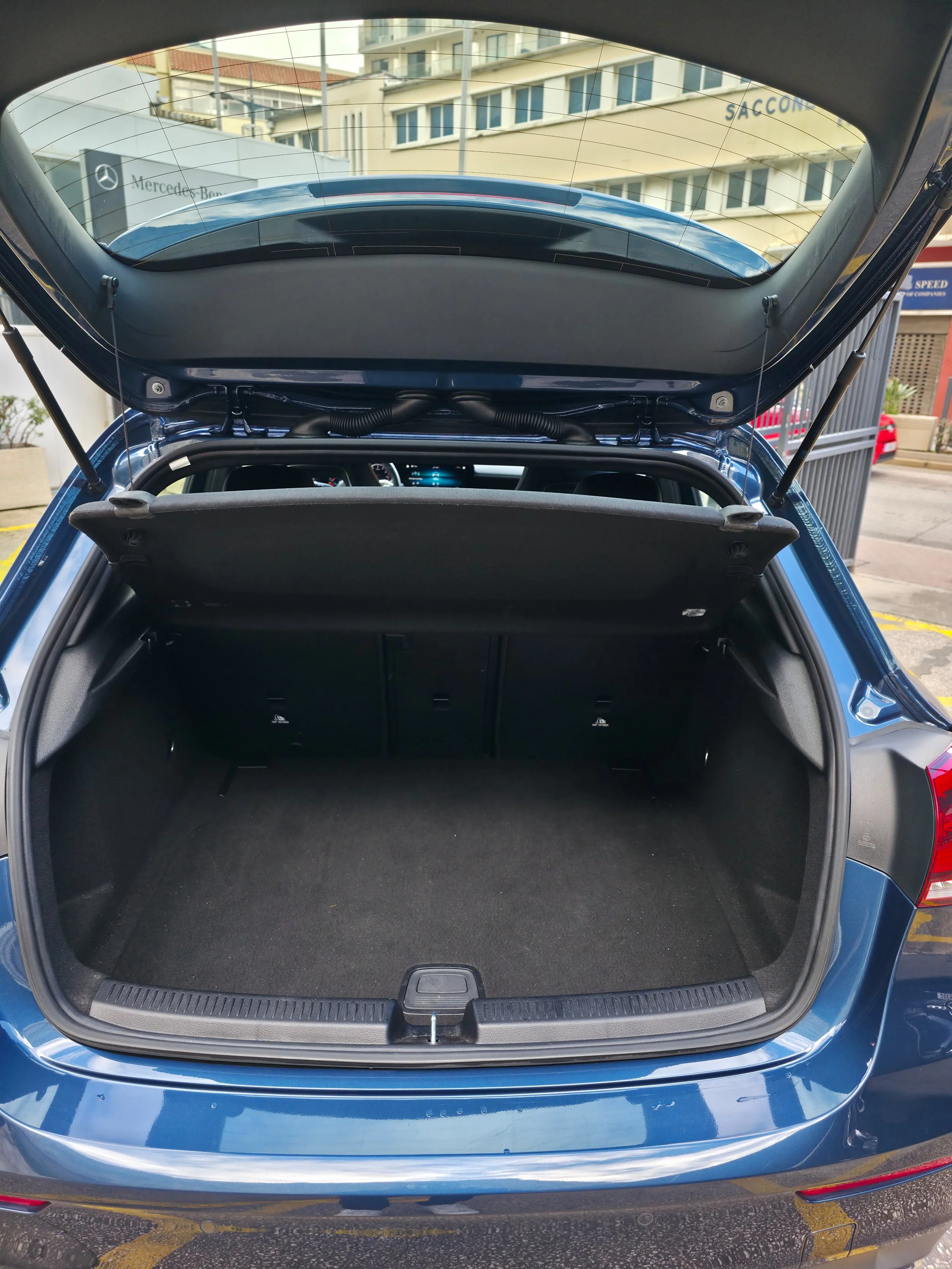 WhatsApp Image 2025-12-16 at 12.16.55.jpeg