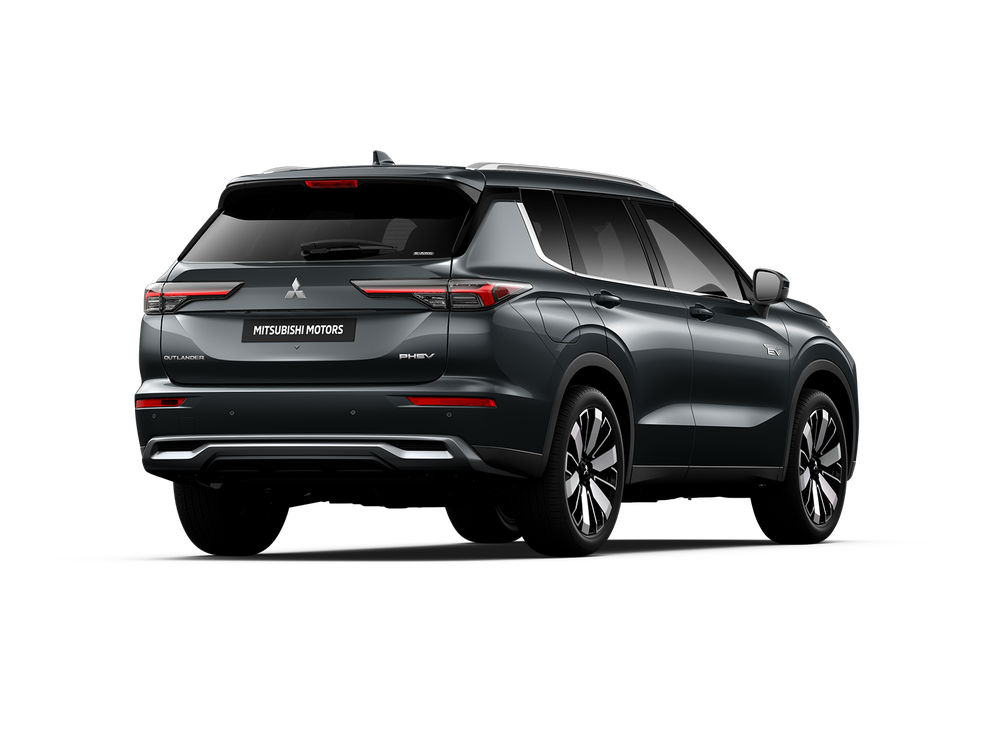 U28_315_25OutlanderPHEV-03_Rear_R1.png.png