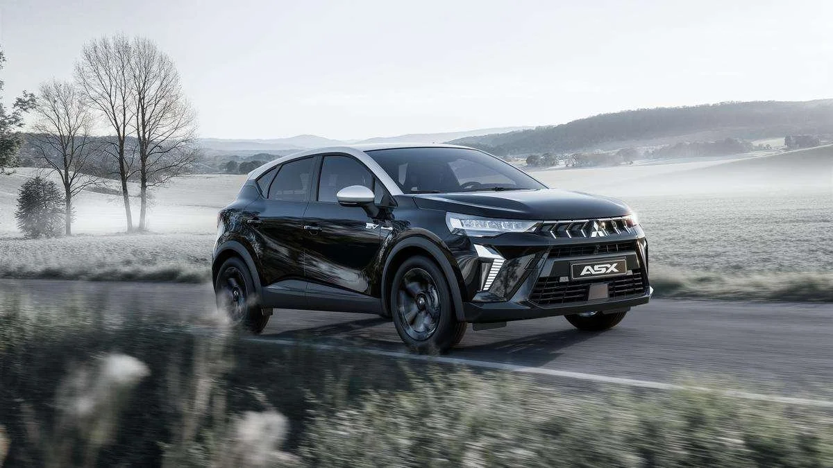 Mitsubishi_ASX_26MY_black_edition_dinamica.jpg