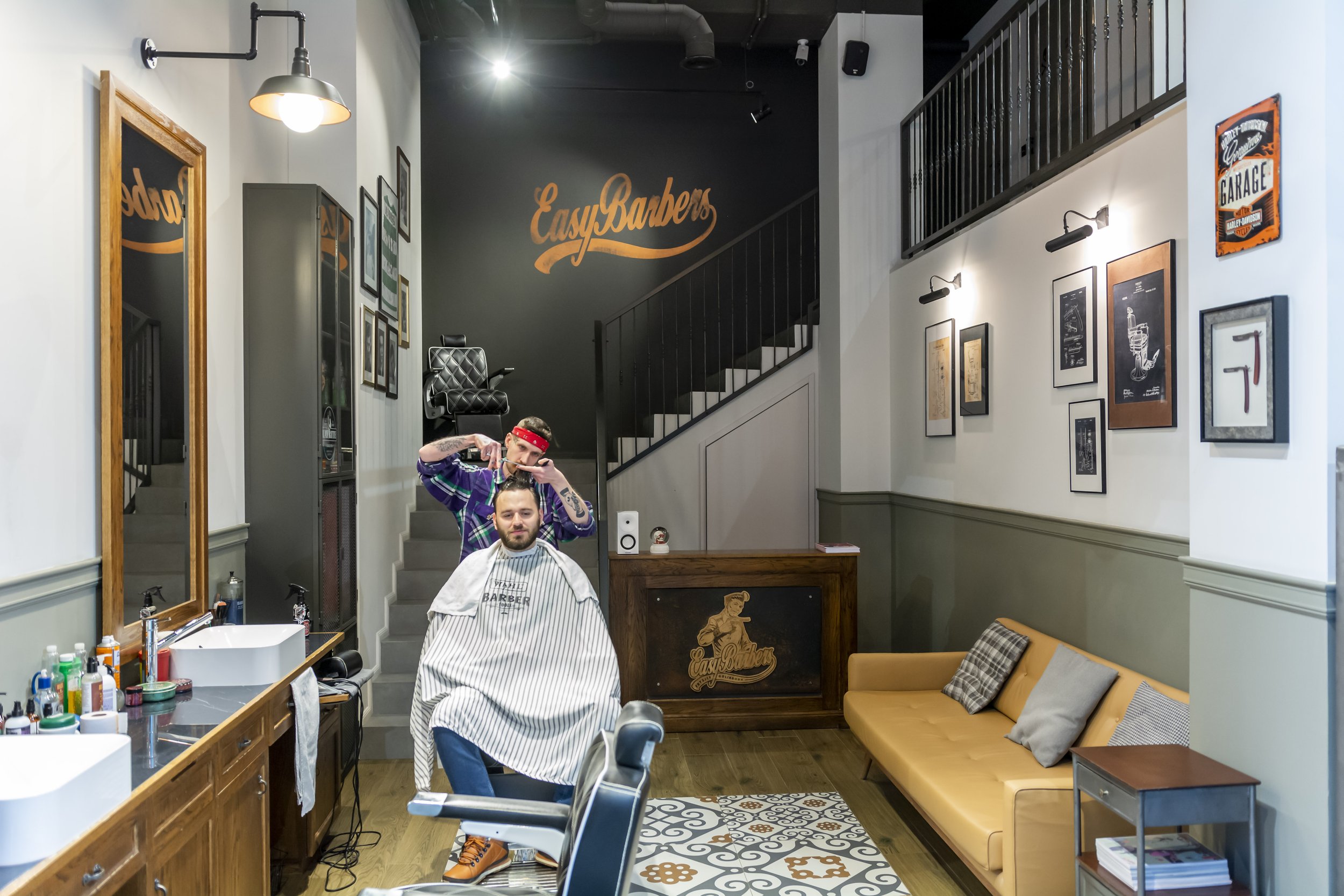  Sesja w Easy Barbers dla Magazynu Garnizon Hossa 