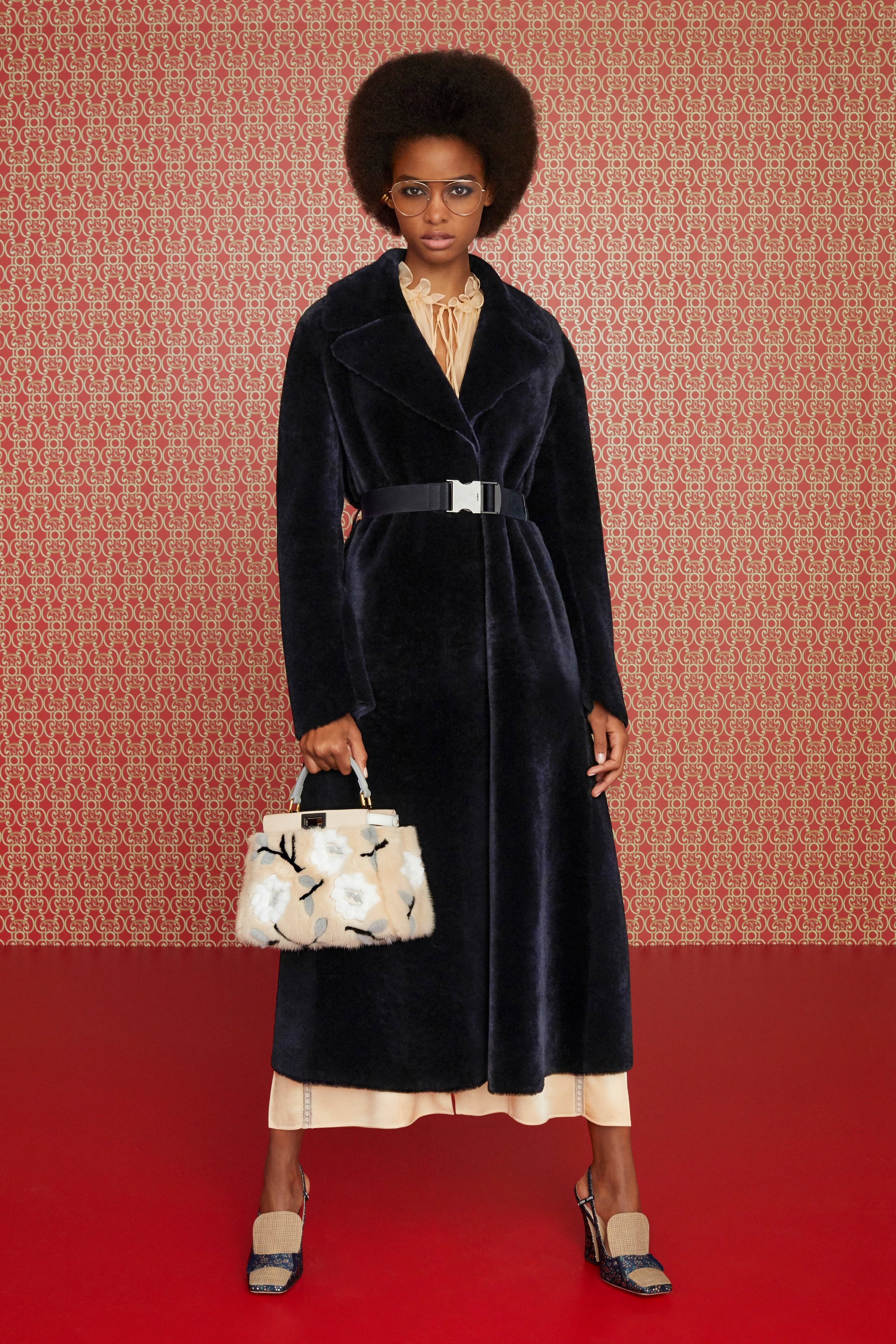 00016-fendi-milan-pre-fall-19.jpg