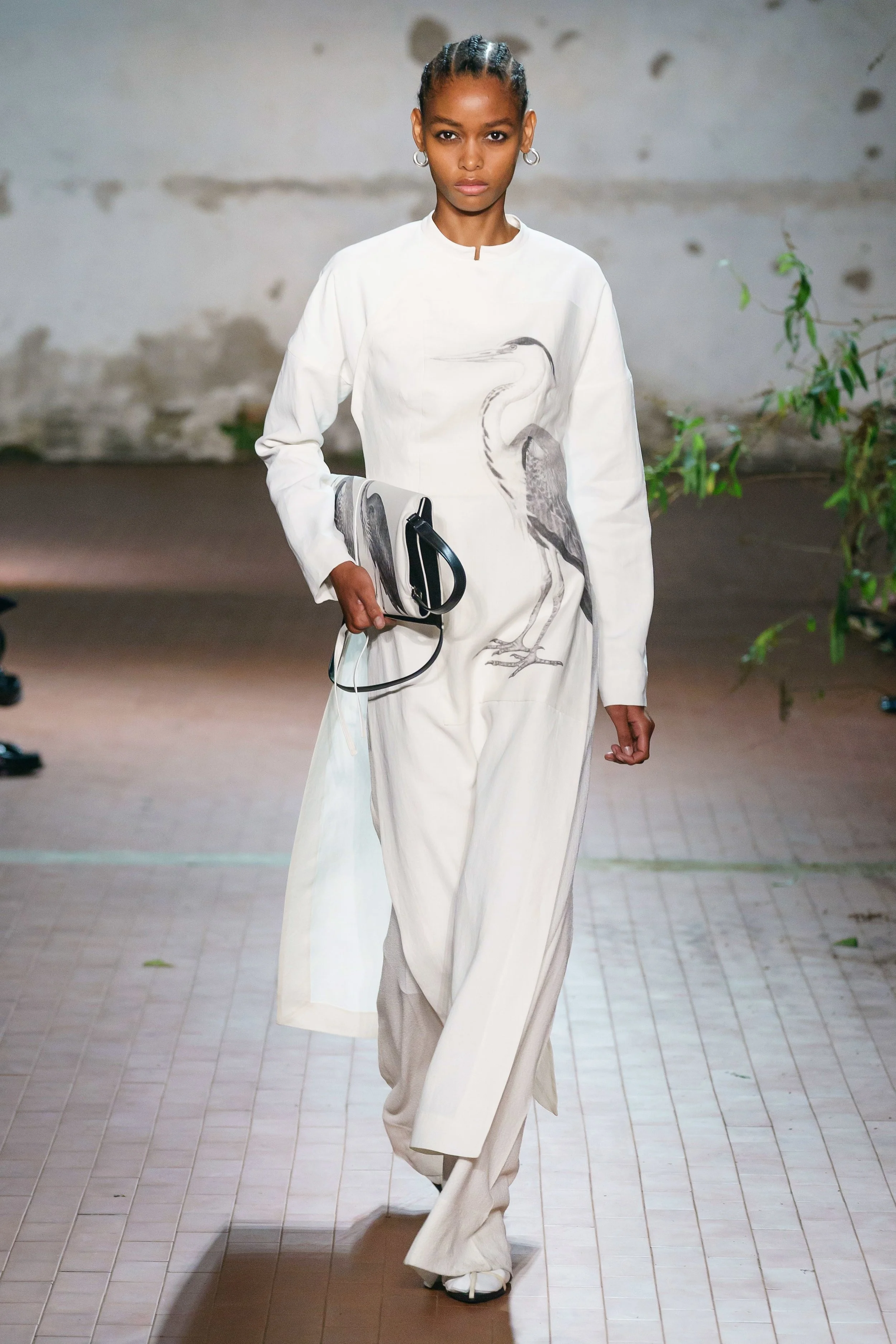 BLÉSNYA MINHER walking for JIL SANDER Fall 2019 MFW