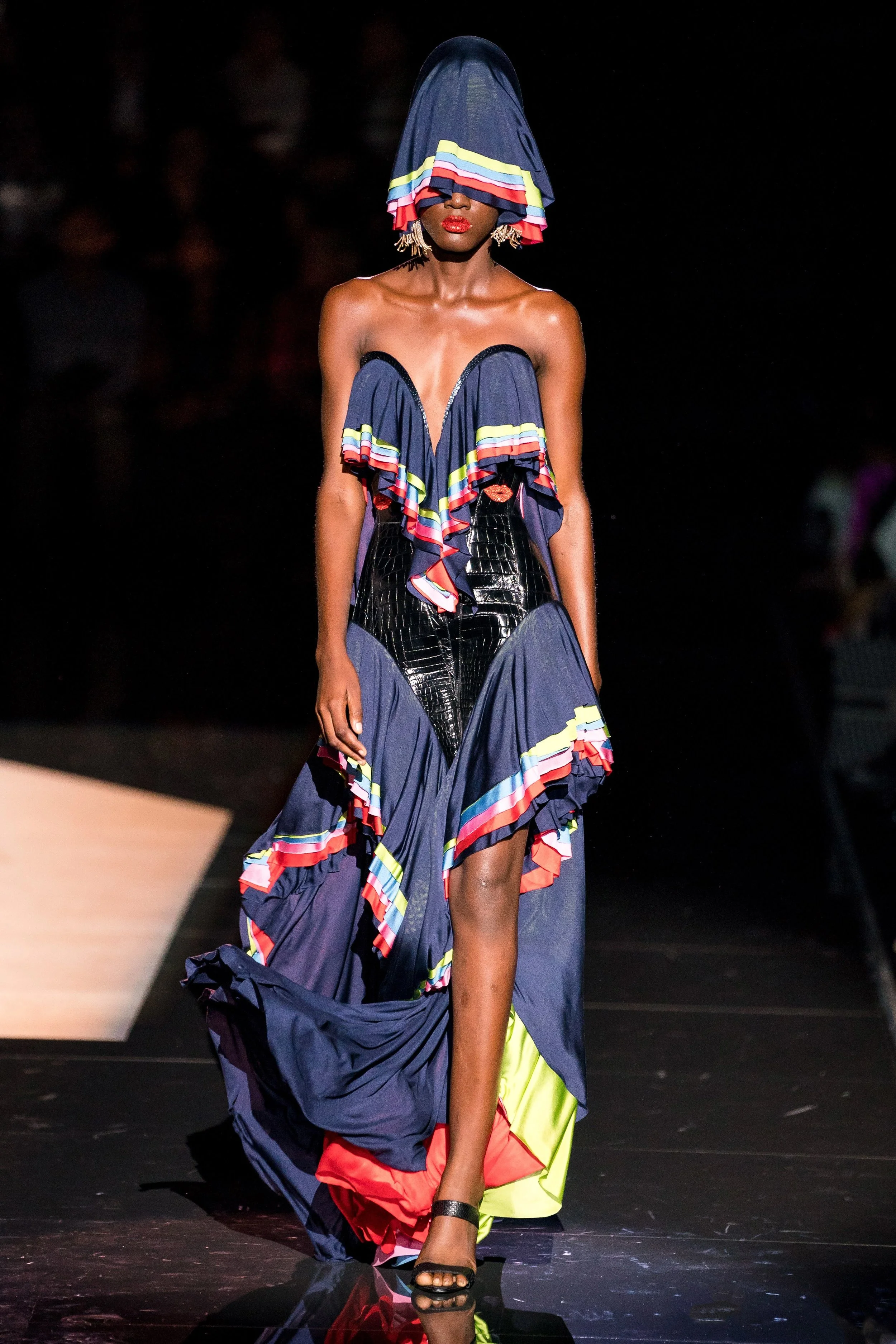 SOMPA ANTÓNIO walking for SCHIAPARELLI Fall 2019 Couture in Paris 