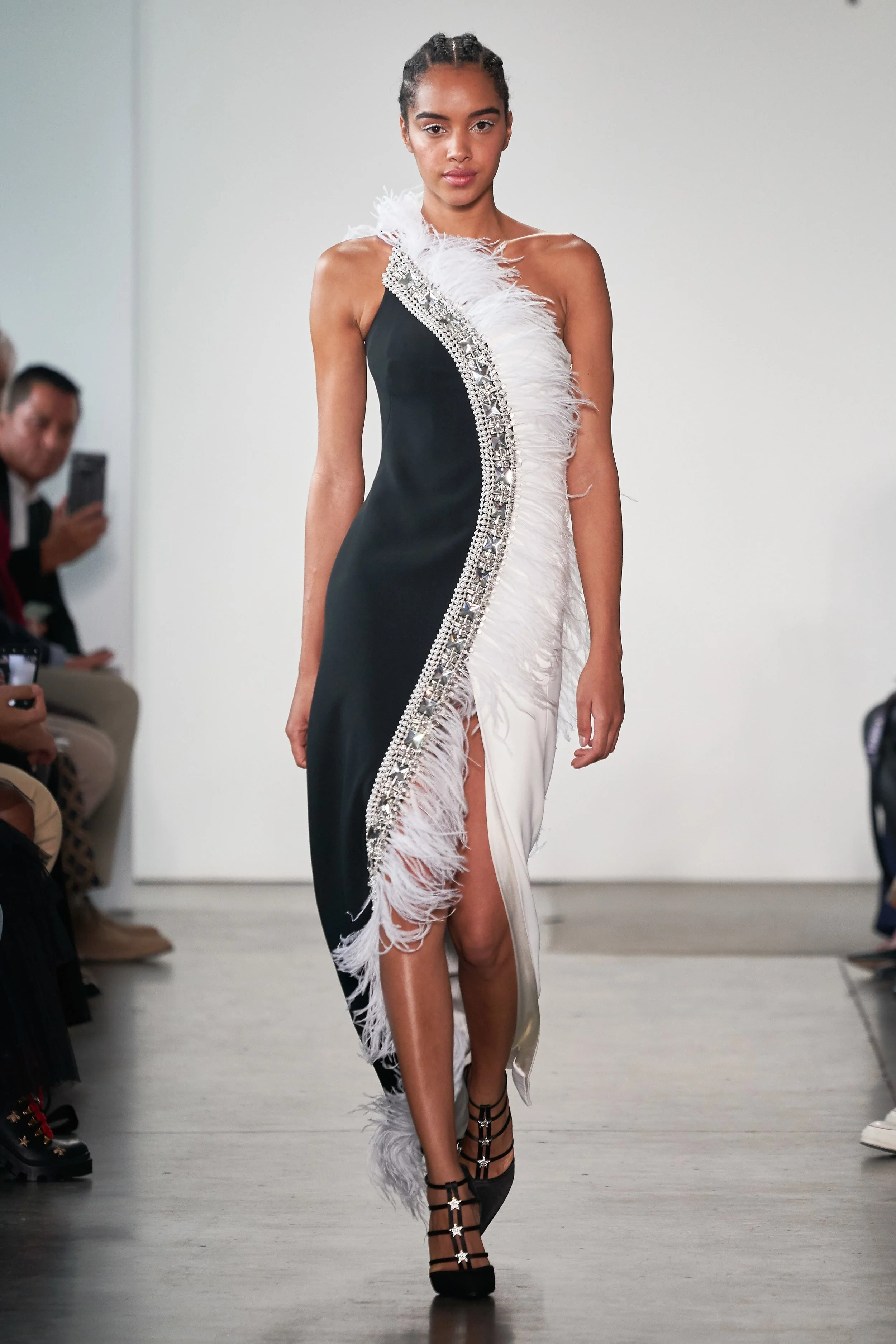 ELSA BALDAIA walking for PAMELLA ROLAND Spring Summer 2020 NYFW