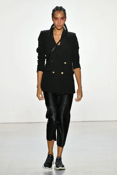 ELSA BALDAIA walking for LIU YONG X RISHIKENSH Spring Summer 2020 NYFW