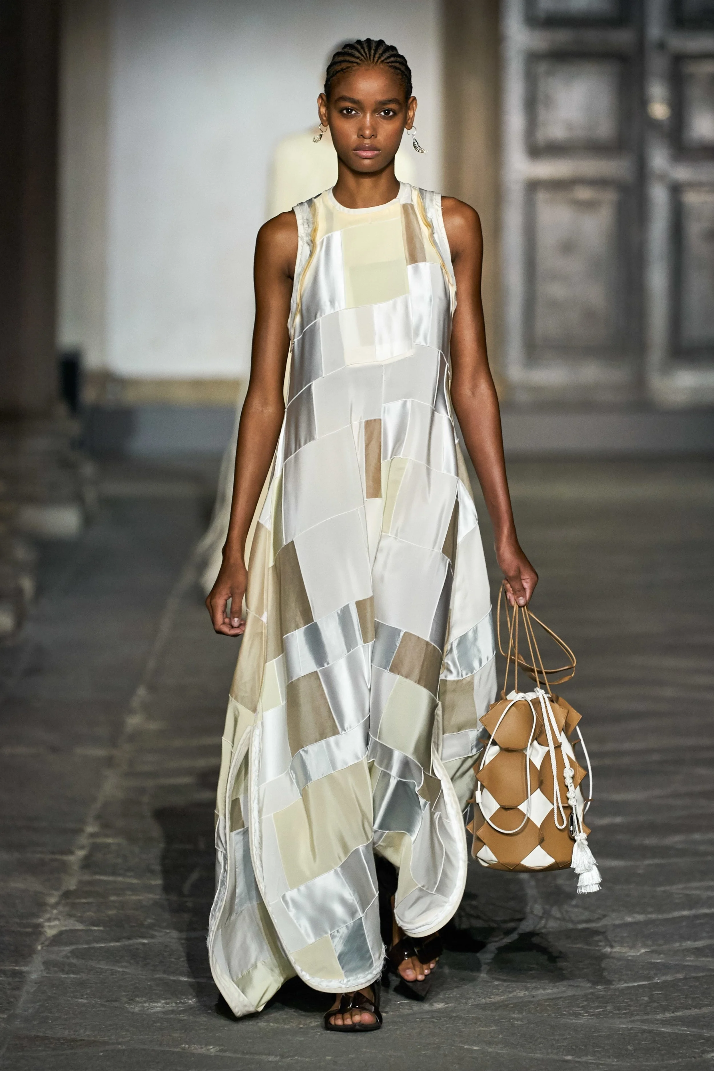 BLÉSNYA MINHER walking for JIL SANDER Spring Summer 2020 MFW